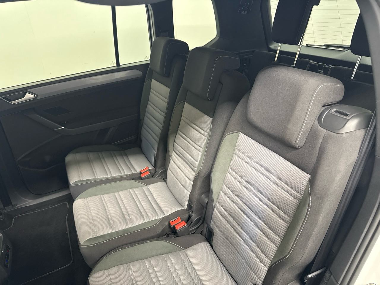 VW Touran 1.5 TSI EVO Trendline DSG-image-6