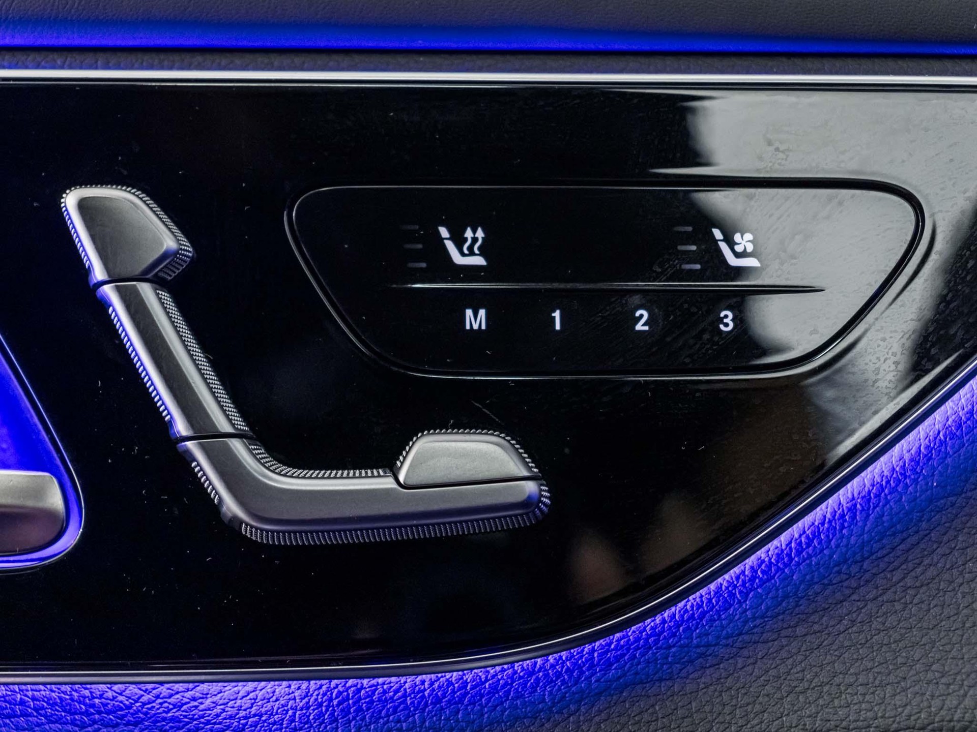 MERCEDES-BENZ GLC 450 d 4MATIC-image-12