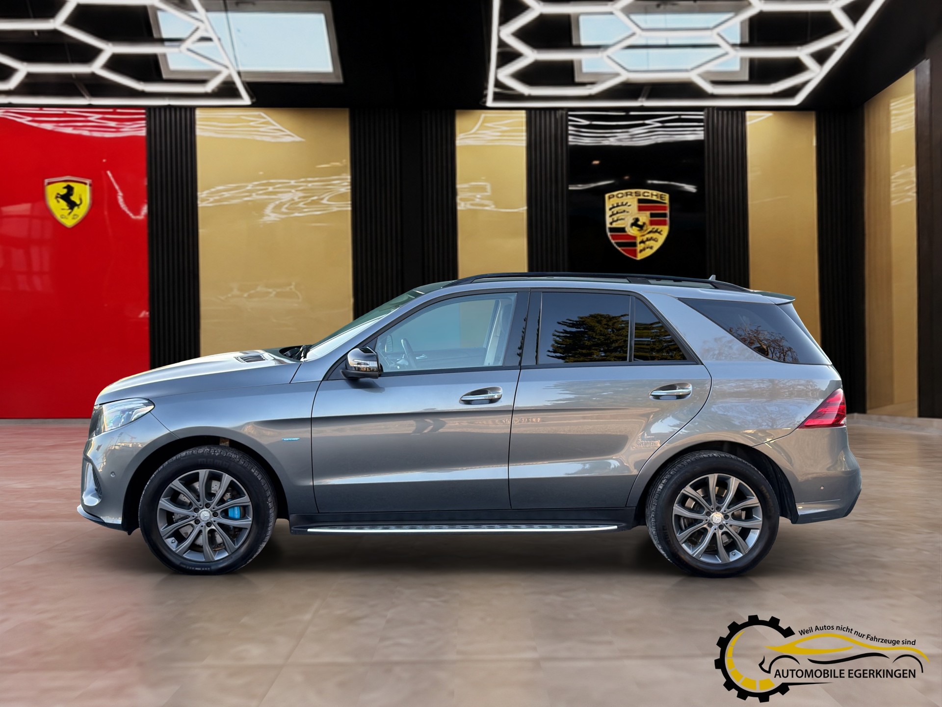 MERCEDES-BENZ GLE 500 e AMG Line 4Matic 7G-Tronic-image-7