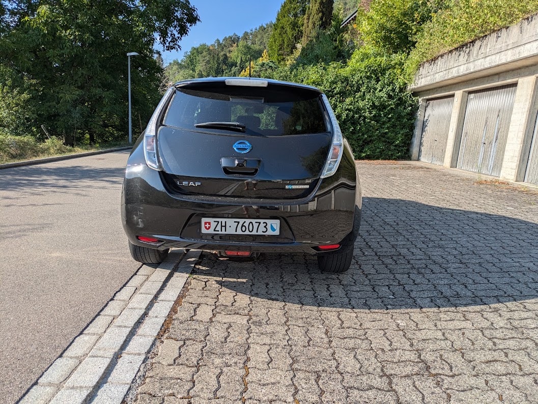 NISSAN Tekna-image-4