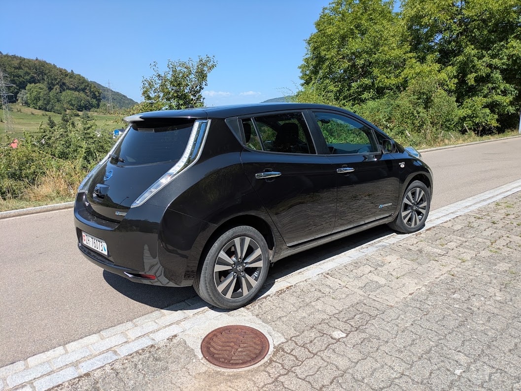 NISSAN Tekna-image-1