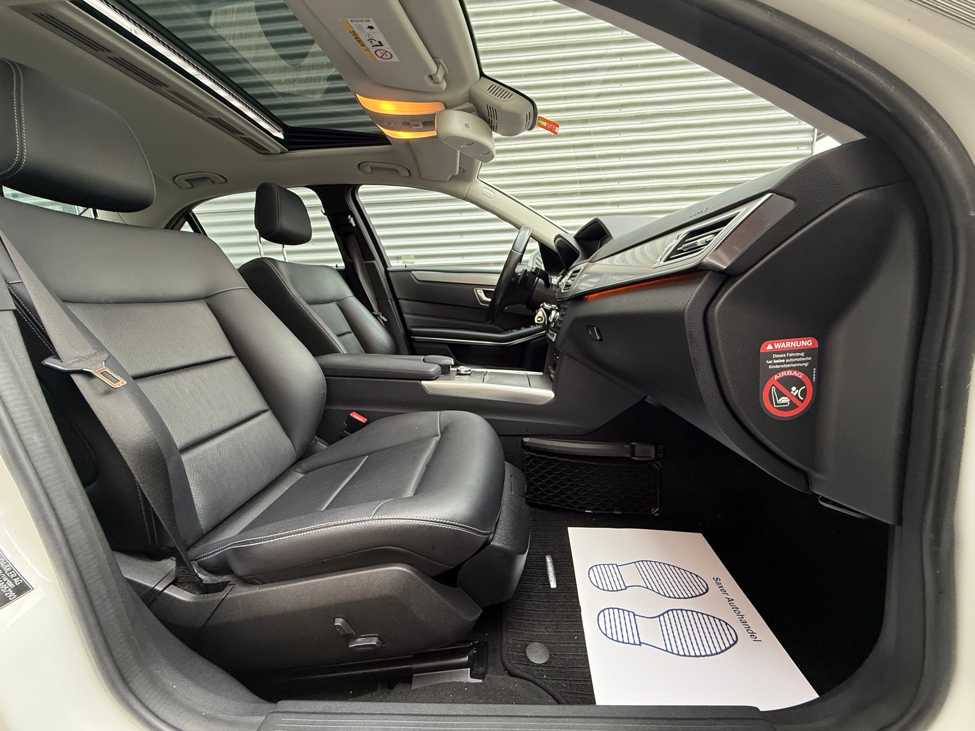 MERCEDES-BENZ E 250 CDI Avantgarde 4Matic 7G-Tronic-image-11