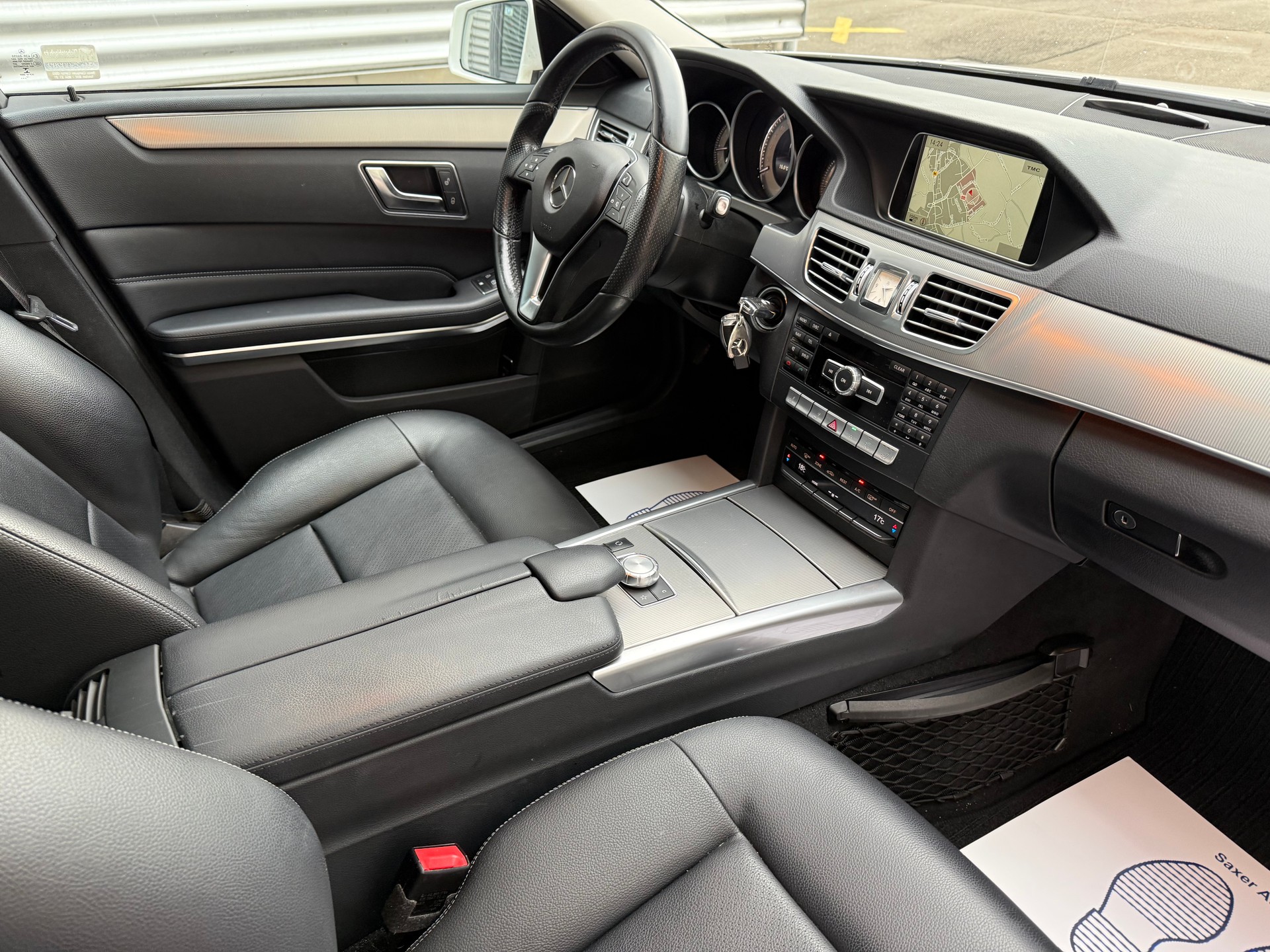 MERCEDES-BENZ E 250 CDI Avantgarde 4Matic 7G-Tronic-image-7