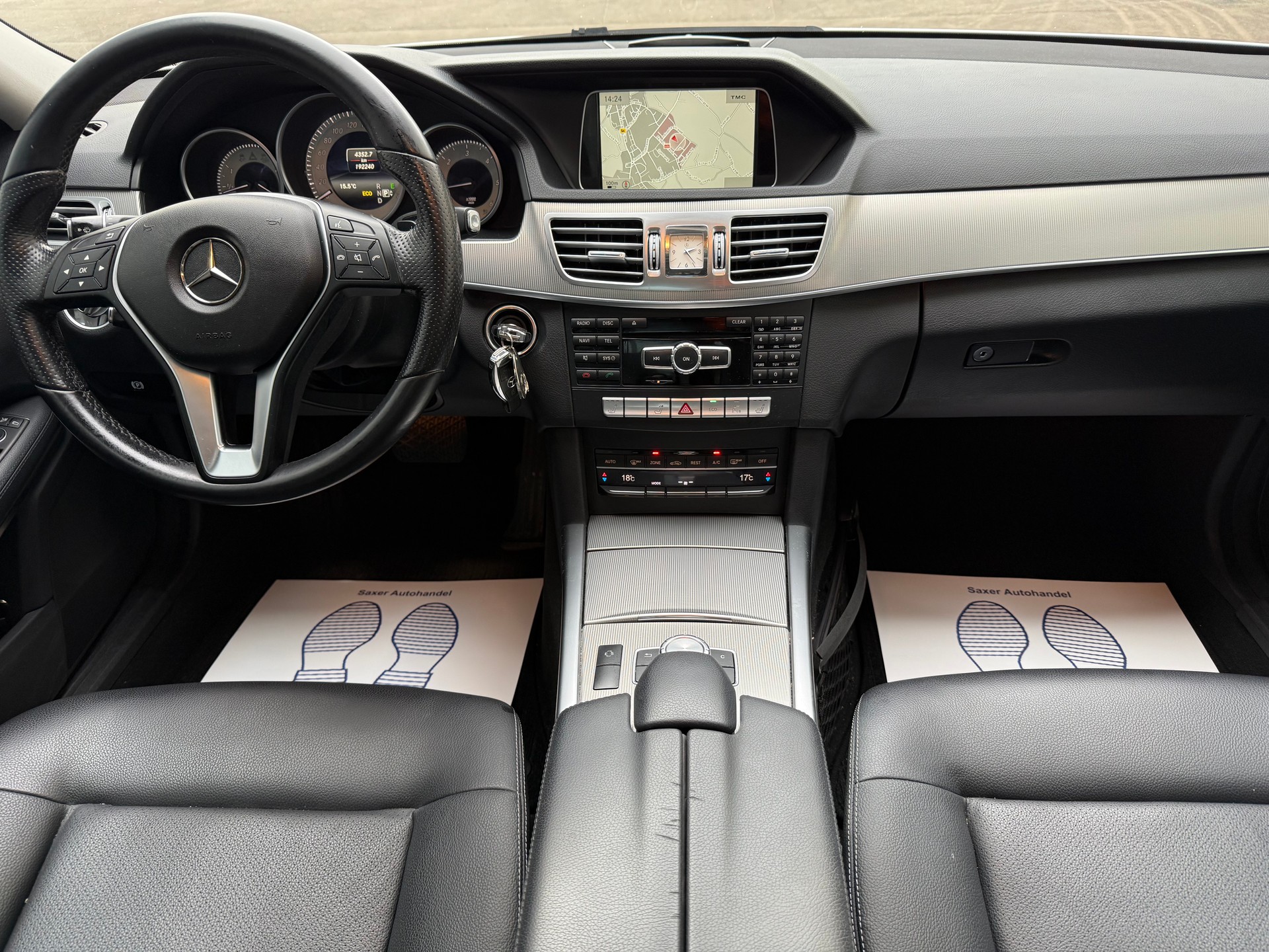MERCEDES-BENZ E 250 CDI Avantgarde 4Matic 7G-Tronic-image-5
