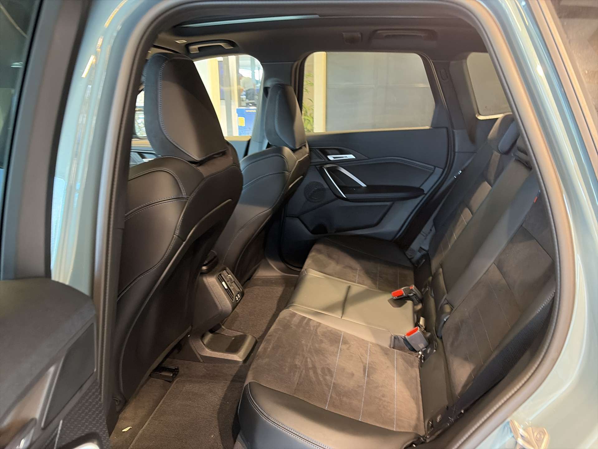 BMW X1 xDrive 25e M Sport 245PS Automat-image-6