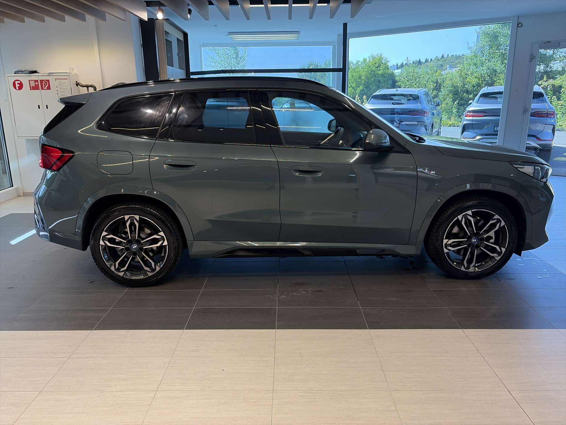 BMW X1 xDrive 25e M Sport 245PS Automat-image-13
