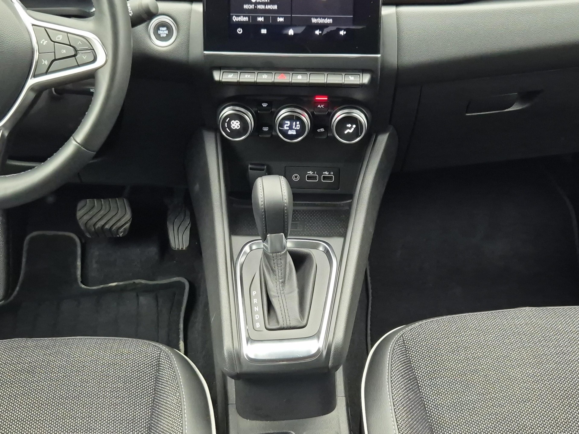 MITSUBISHI ASX 1.6 HEV Intense-image-14