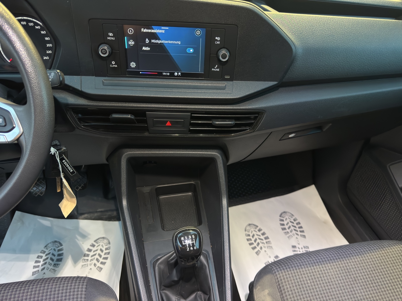 VW Caddy Cargo 2.0TDI Maxi 4Motion-image-12