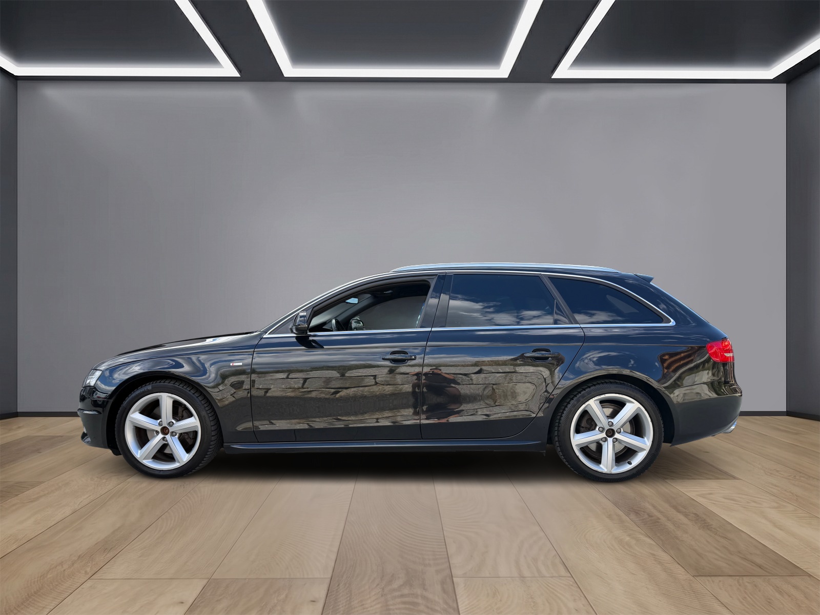 AUDI A4 Avant 2.0 TFSI quattro S-tronic-showroom-element-1