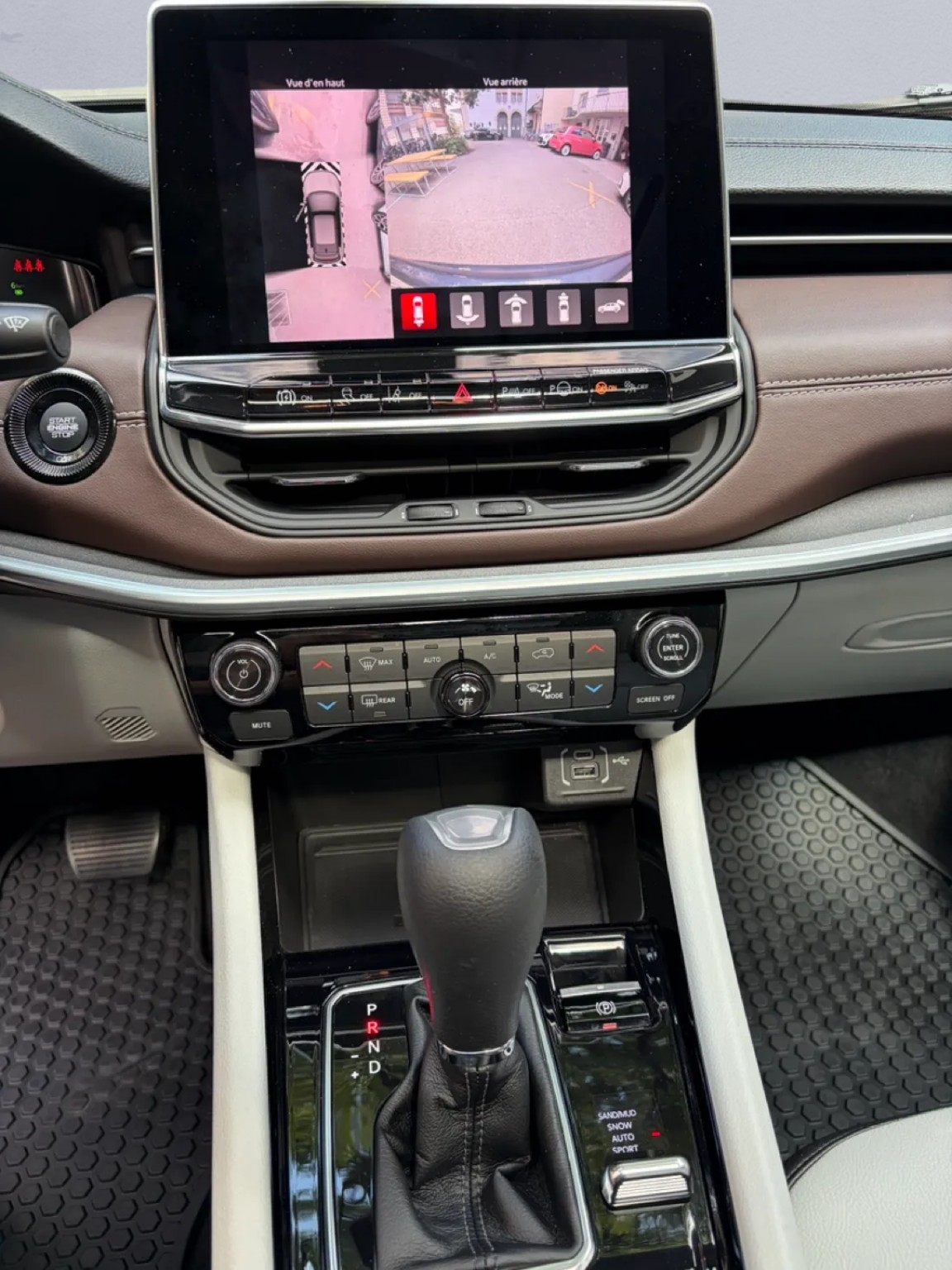 JEEP Compass 1.3 T PHEV Limited AWD-image-15