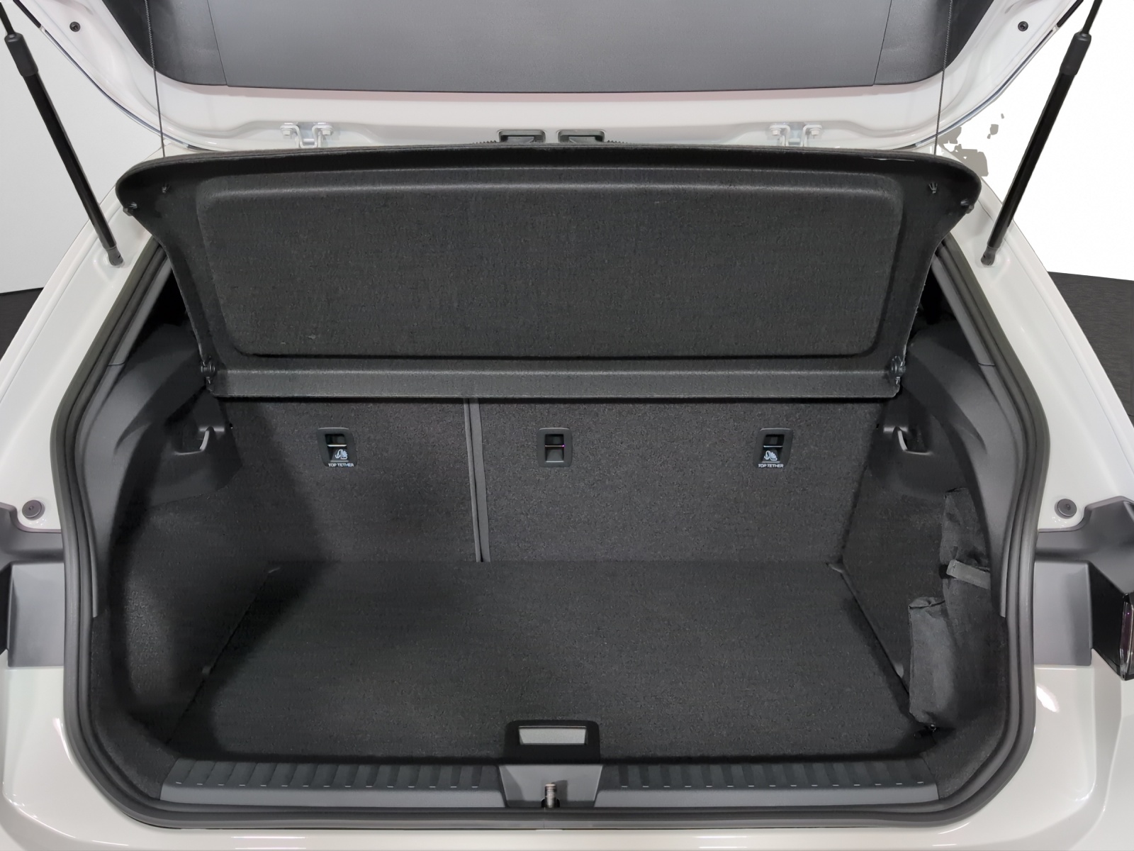 VW ID.Polo 52 kWh Style Edition One Plus-image-16
