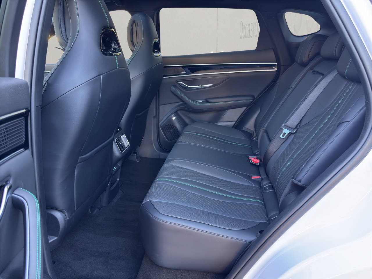 BYD Seal U DM-i Design AWD-image-9