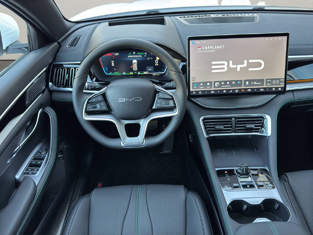 BYD Seal U DM-i Design AWD-image-4