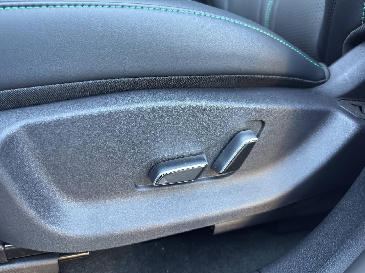 BYD Seal U DM-i Design AWD-image-11