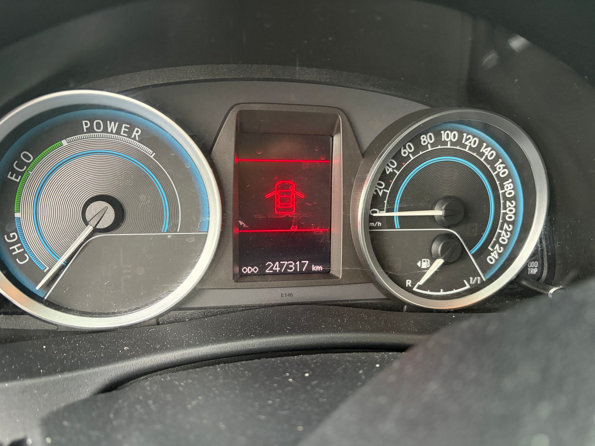TOYOTA Auris 1.8 16V HSD Linea Sol-image-13