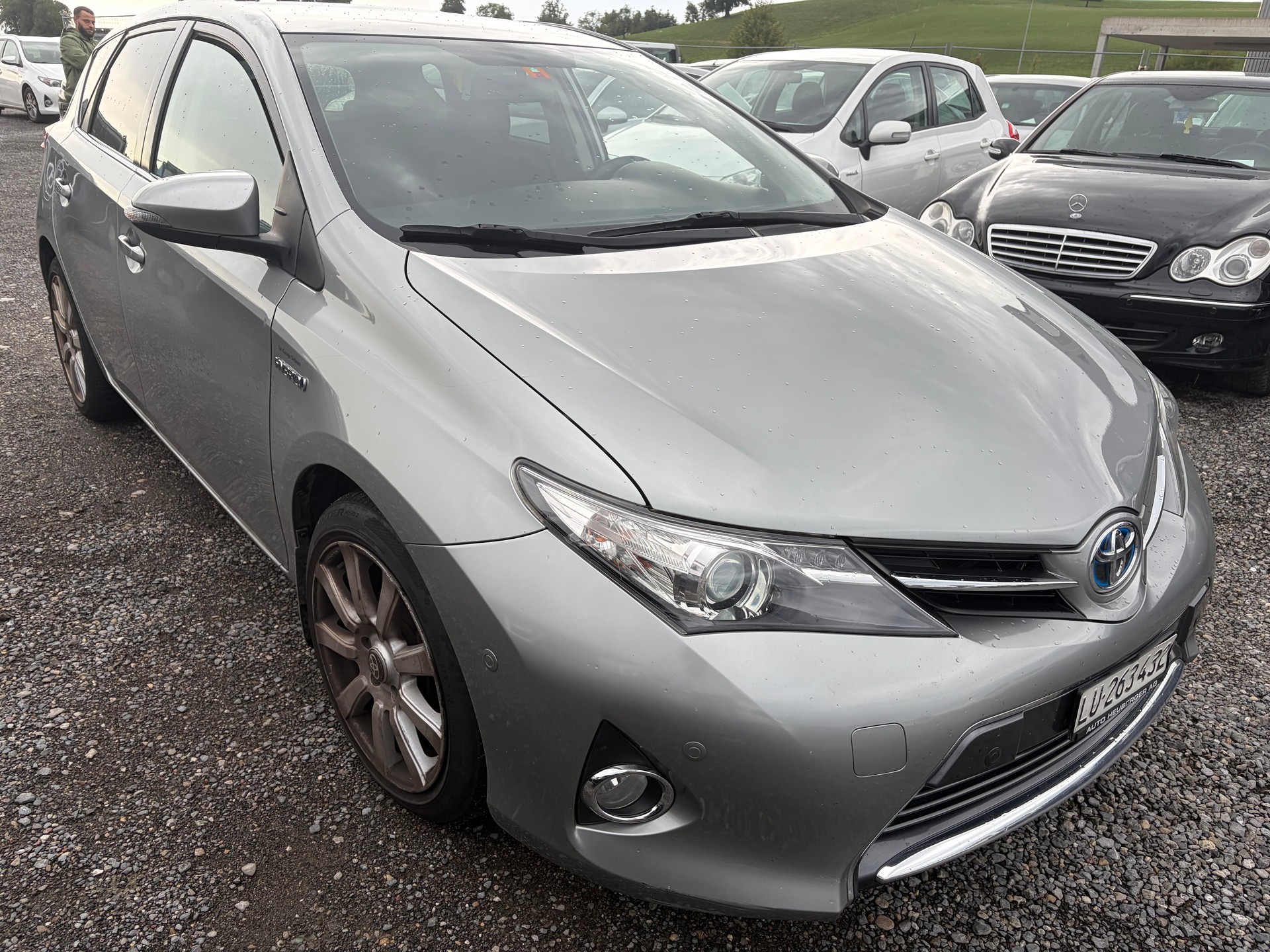 TOYOTA Auris 1.8 16V HSD Linea Sol-image-1