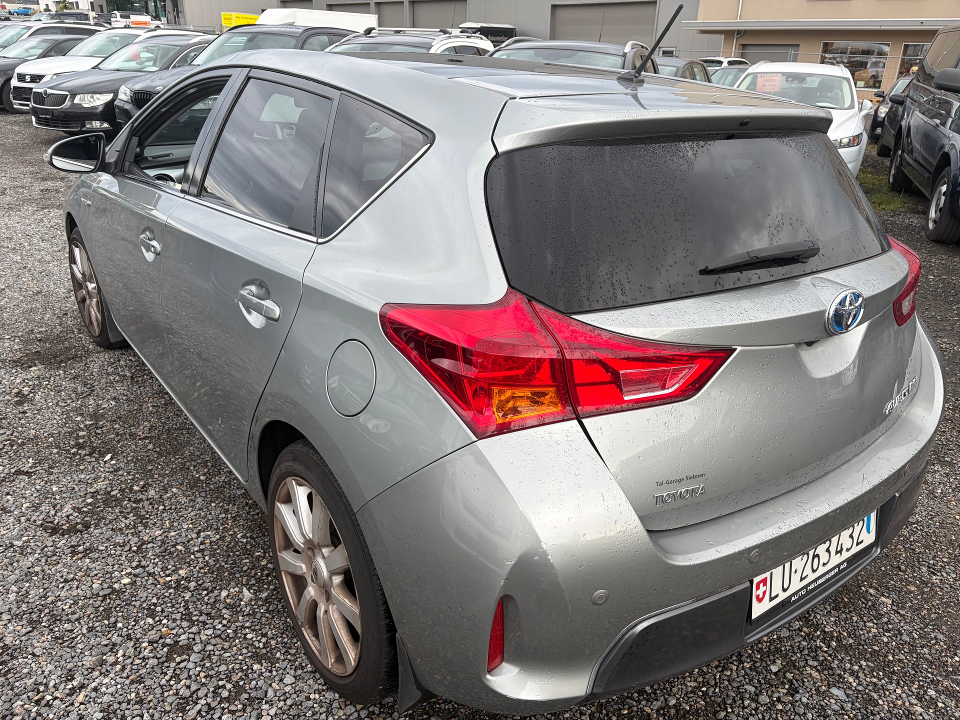 TOYOTA Auris 1.8 16V HSD Linea Sol-image-7