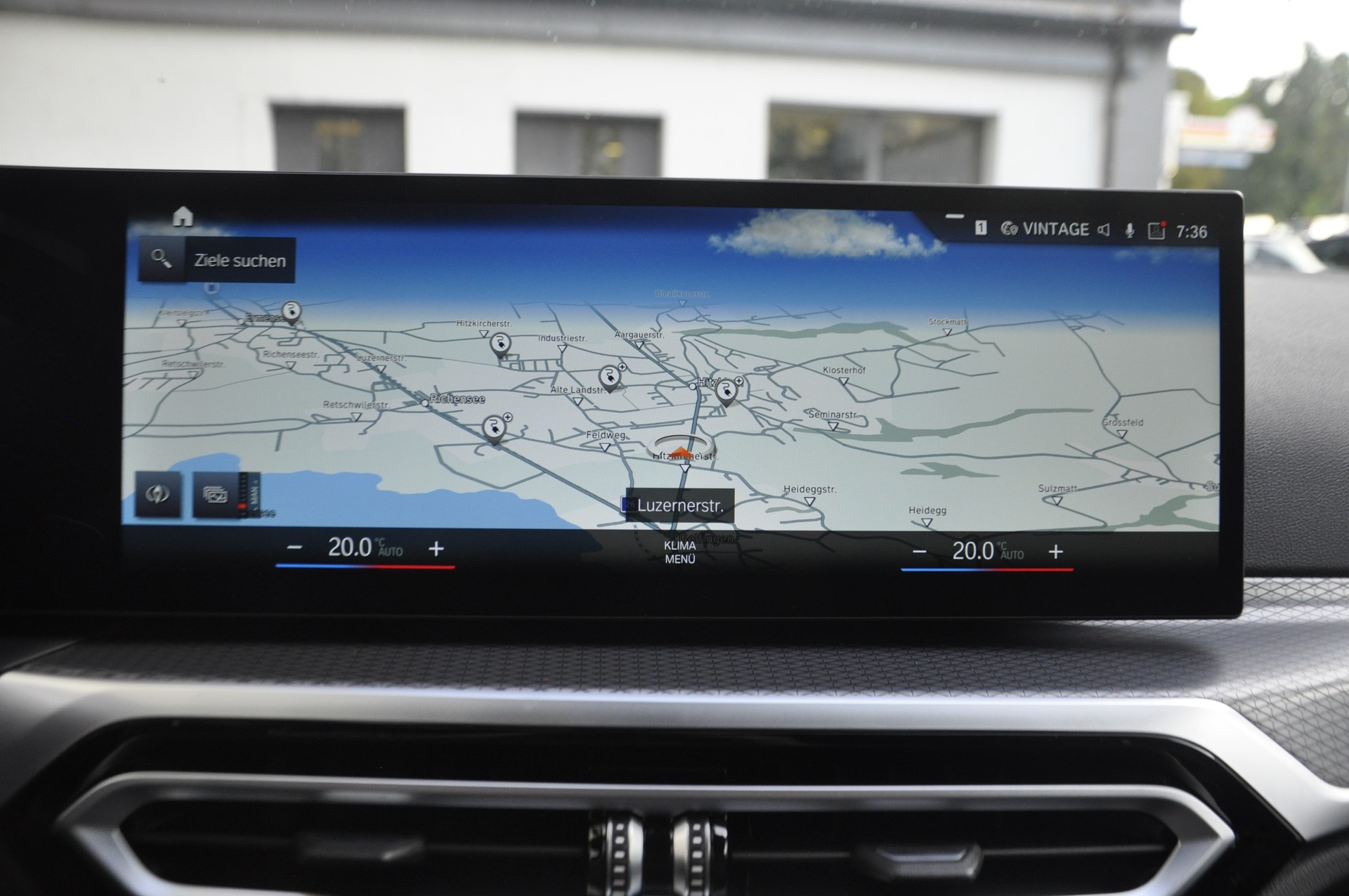 BMW 320e xDrive Touring Steptronic M Sport Pro-image-10