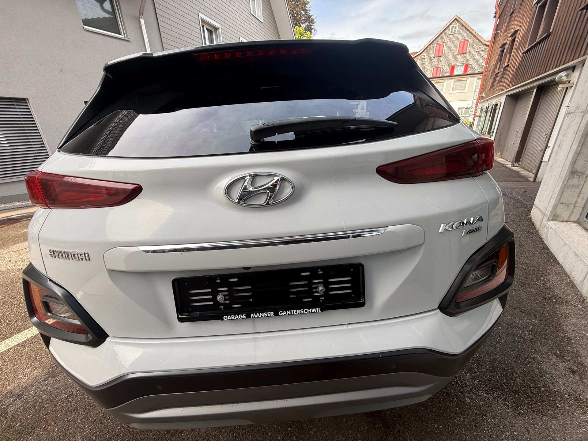 HYUNDAI Kona 1.6 T-GDi Amplia 4WD DCT-image-4
