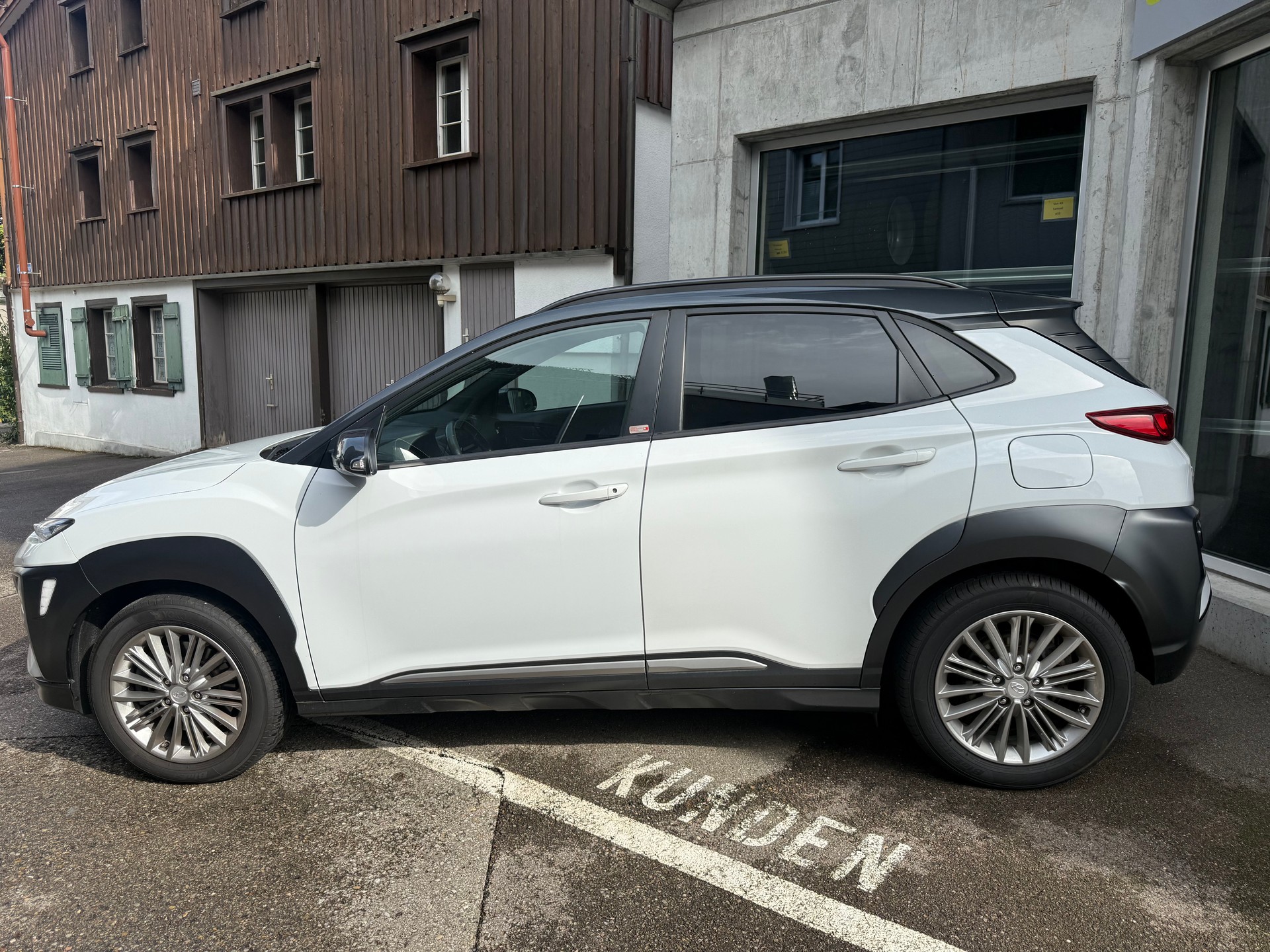 HYUNDAI Kona 1.6 T-GDi Amplia 4WD DCT-image-5