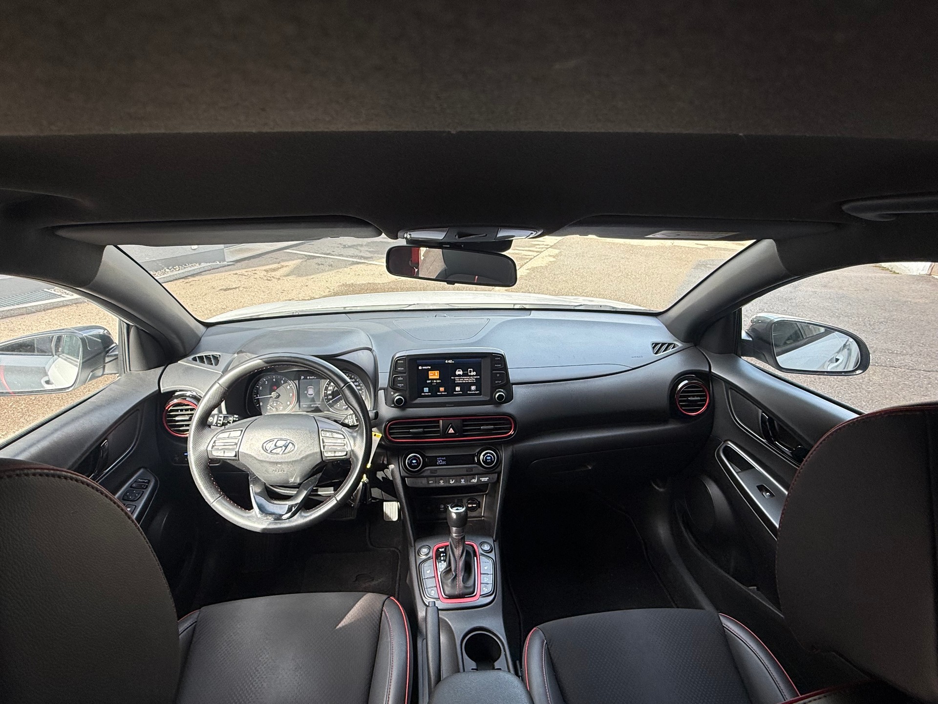 HYUNDAI Kona 1.6 T-GDi Amplia 4WD DCT-image-10