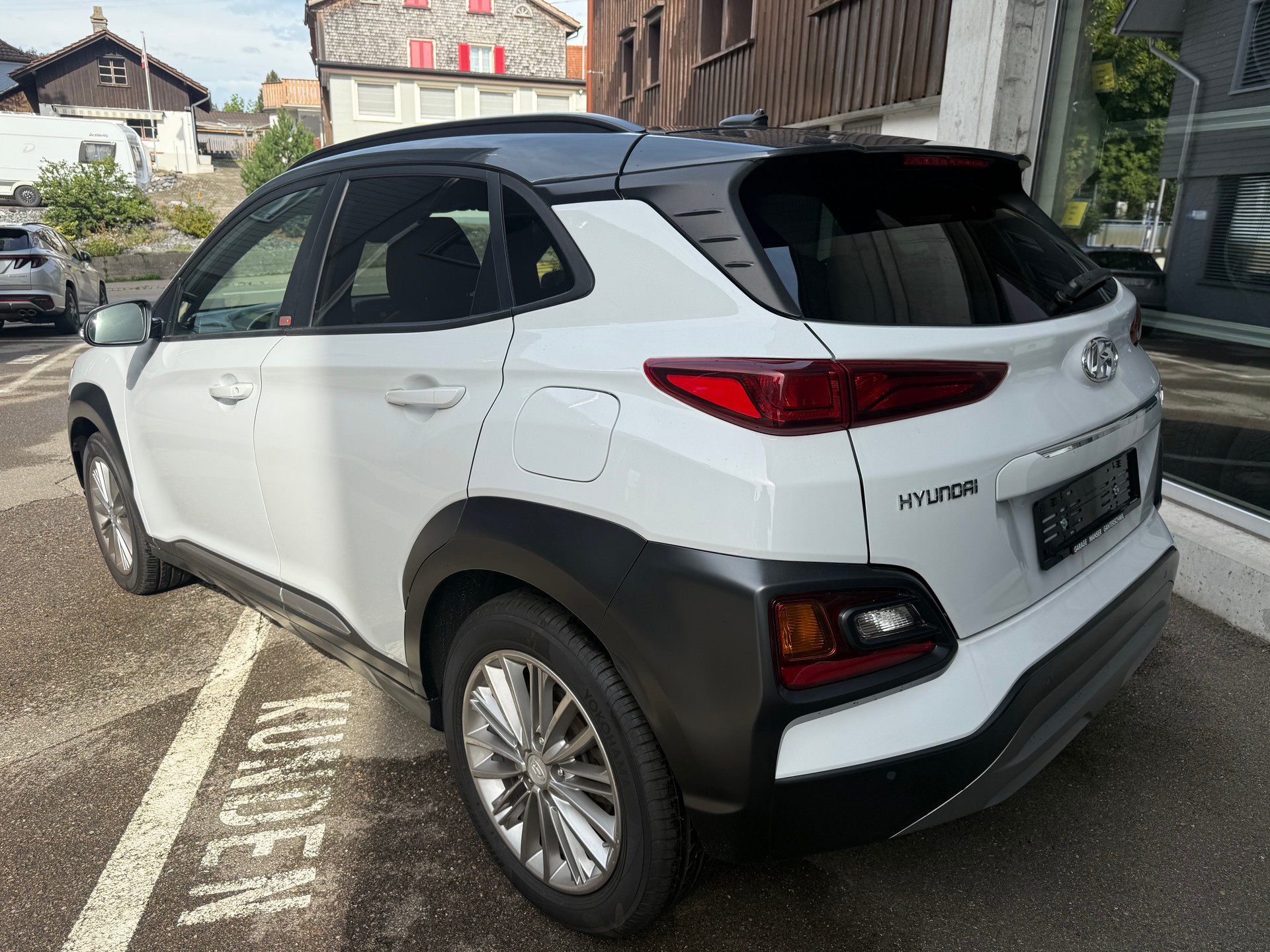 HYUNDAI Kona 1.6 T-GDi Amplia 4WD DCT-image-2