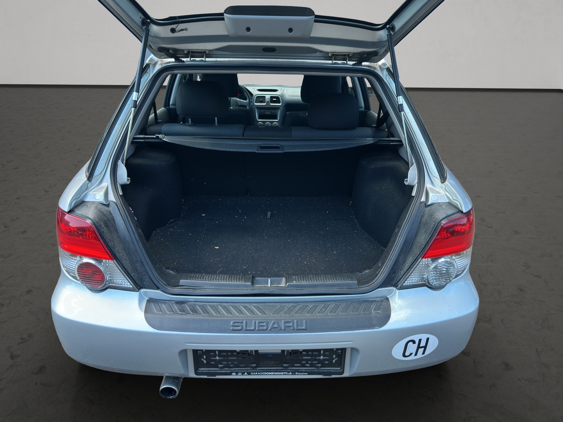 SUBARU Impreza 1.6 Husky-image-10
