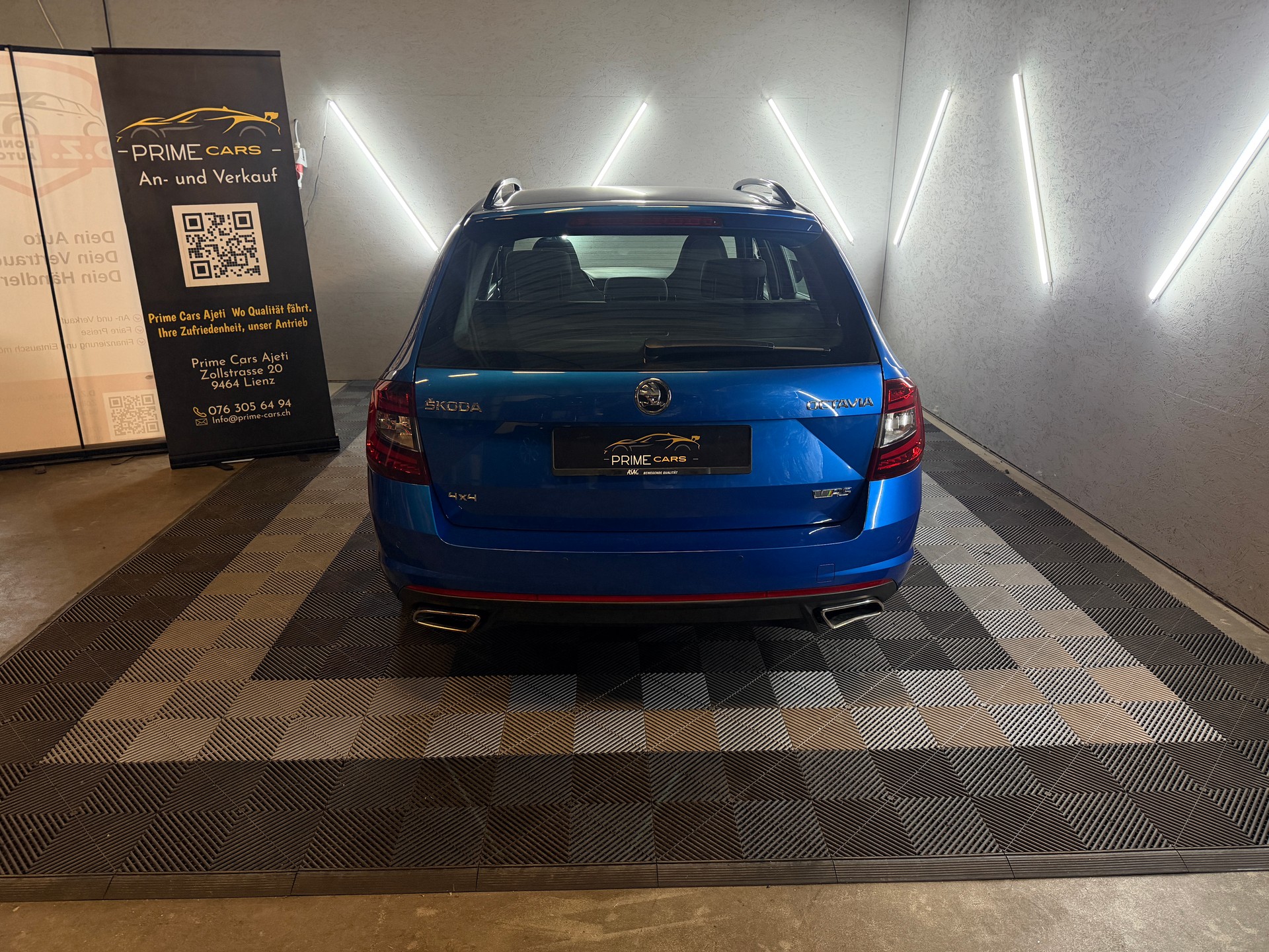 SKODA Octavia Combi 2.0 TDI RS 4x4 DSG-image-18