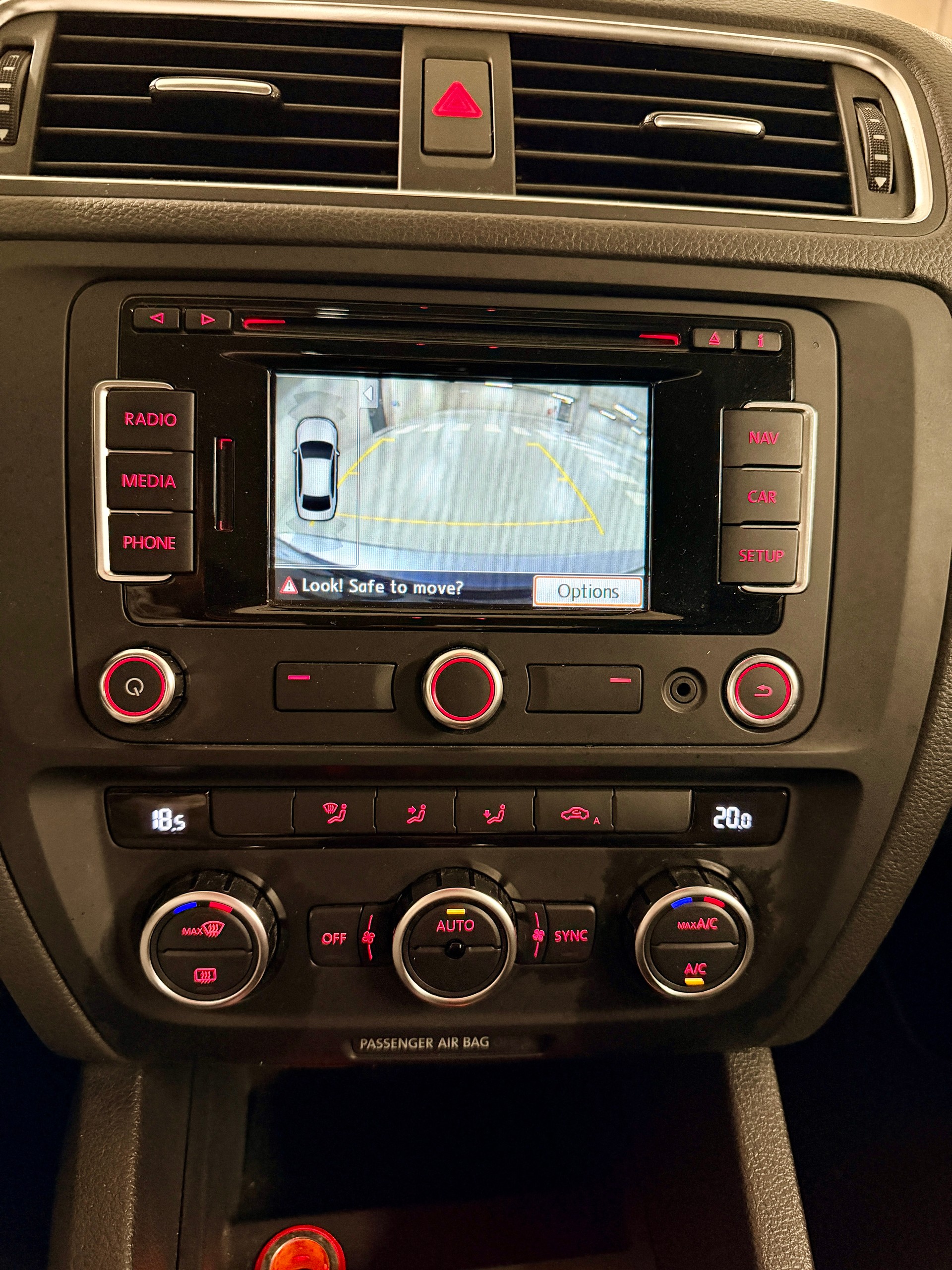 VW Jetta 1.4 TSI Hybrid Highline DSG-image-12