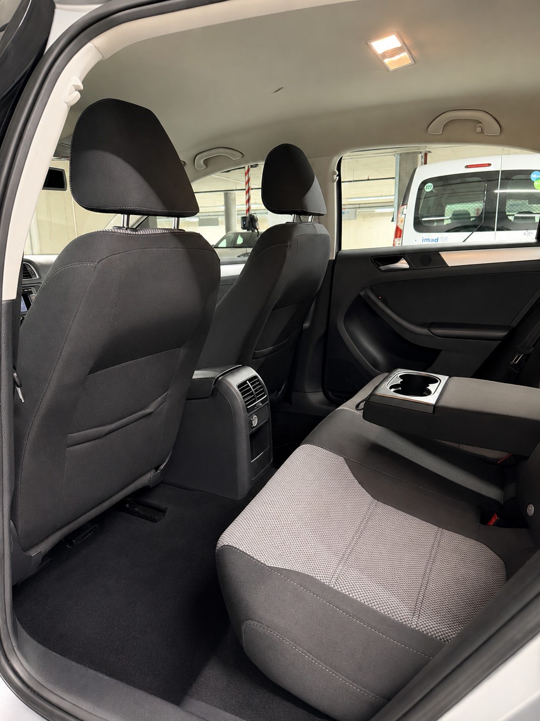 VW Jetta 1.4 TSI Hybrid Highline DSG-image-16