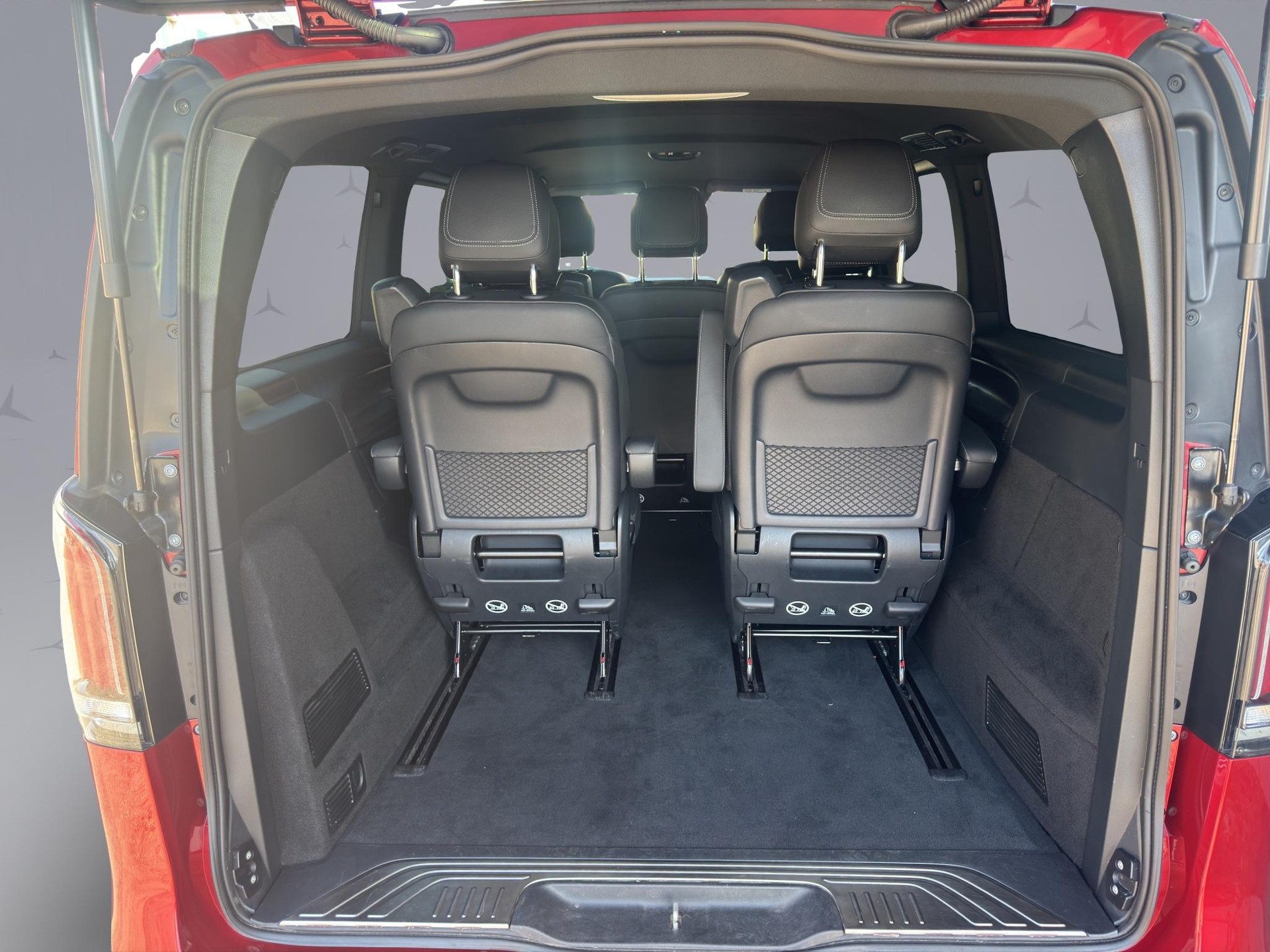 MERCEDES-BENZ V-Klasse V447 Van V 250 d Avantgarde lang-image-17