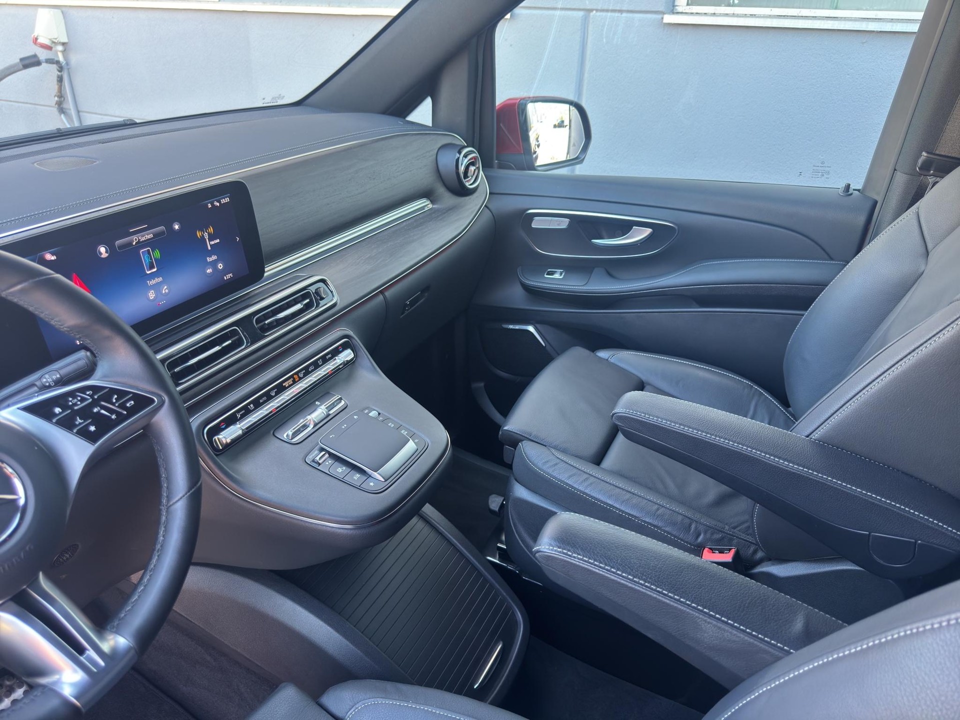 MERCEDES-BENZ V-Klasse V447 Van V 250 d Avantgarde lang-image-19