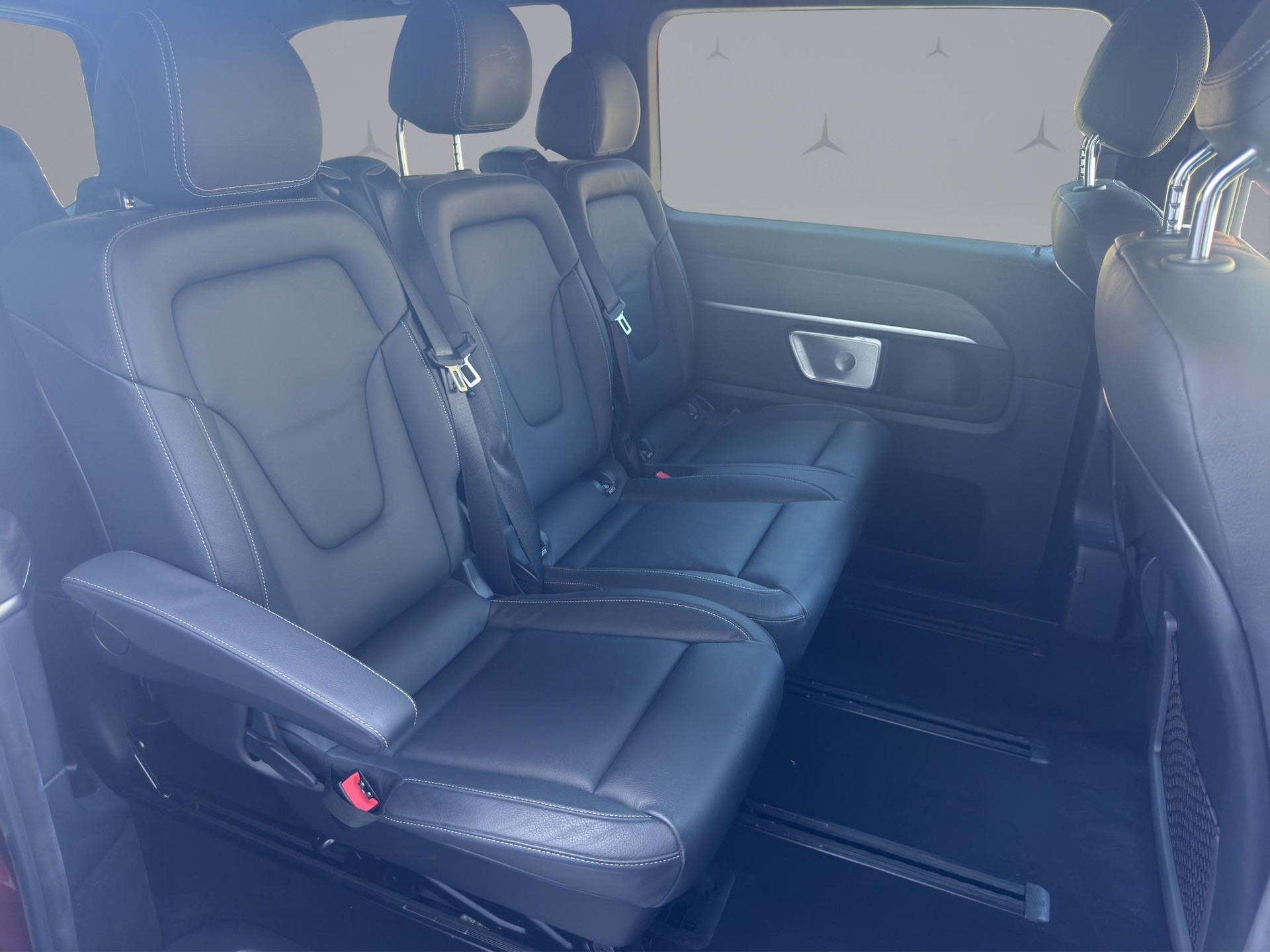 MERCEDES-BENZ V-Klasse V447 Van V 250 d Avantgarde lang-image-16
