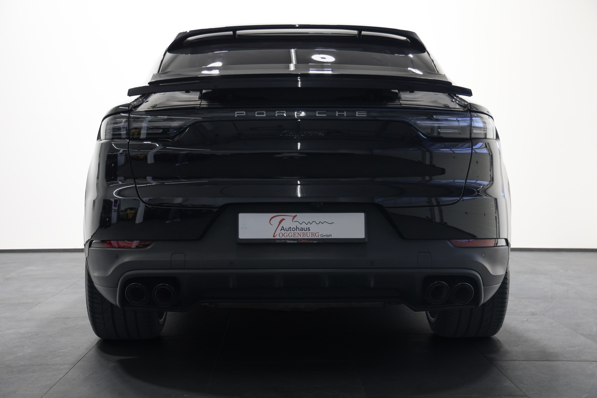 PORSCHE Cayenne Coupé *CH-Fahrzeug*Porsche Approved bis 29.07.2027*AHK 3500kg*-image-10
