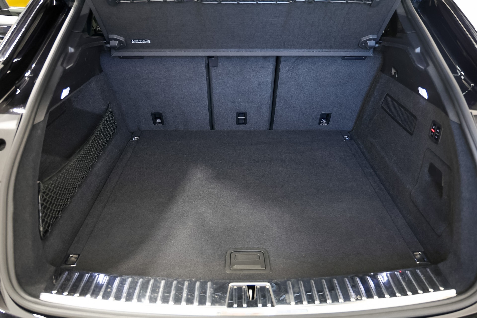 PORSCHE Cayenne Coupé *CH-Fahrzeug*Porsche Approved bis 29.07.2027*AHK 3500kg*-image-18