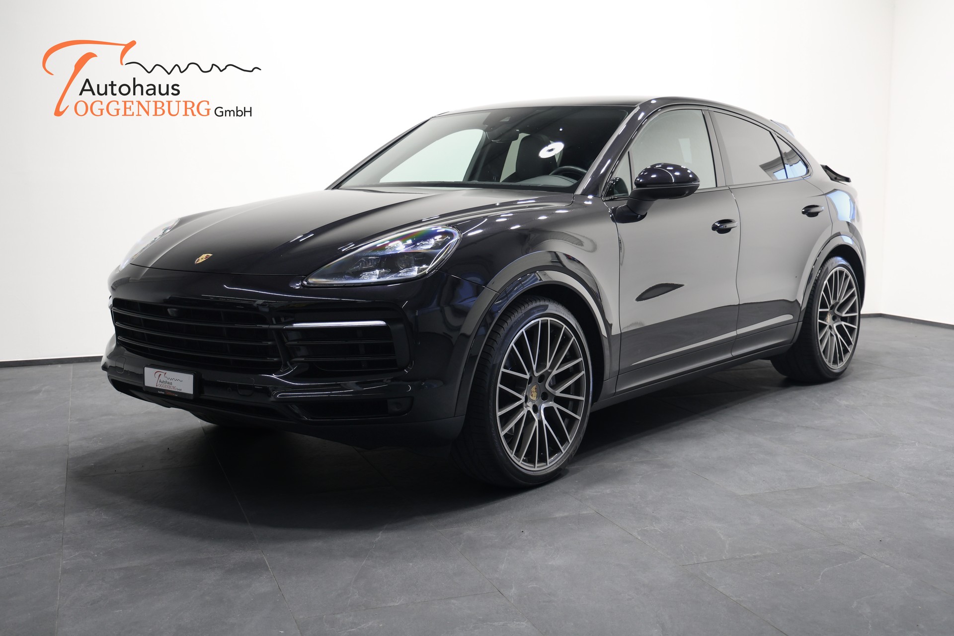 PORSCHE Cayenne Coupé *CH-Fahrzeug*Porsche Approved bis 29.07.2027*AHK 3500kg*-image-2