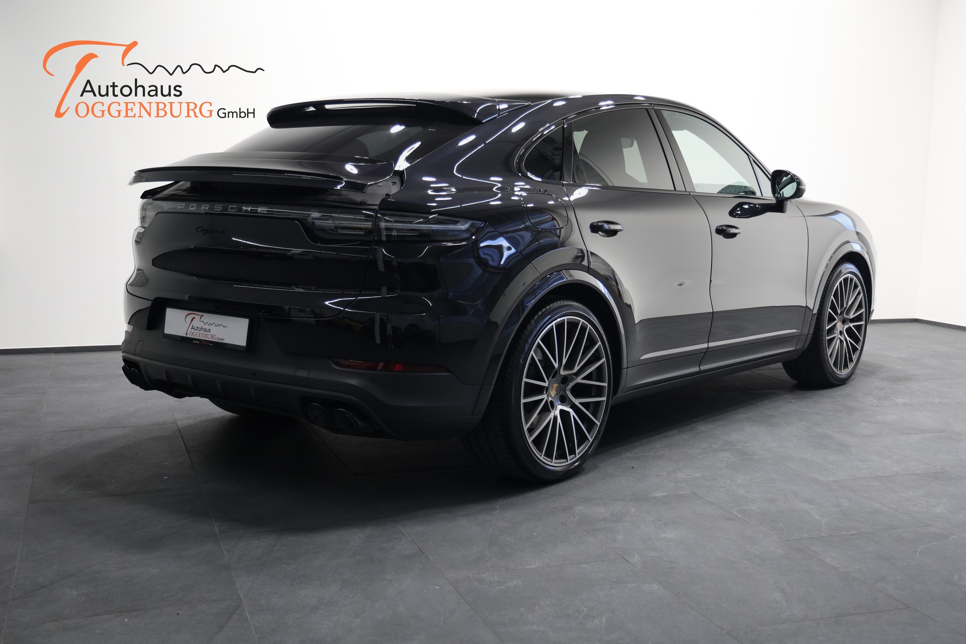 PORSCHE Cayenne Coupé *CH-Fahrzeug*Porsche Approved bis 29.07.2027*AHK 3500kg*-image-6