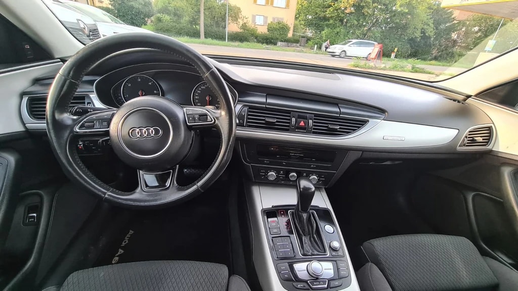 AUDI A6 Avant 2.0 TDI quattro S-tronic ** S-Line Modell ** Gr-Navi ** RF-Kamera ** Sitzheizung ** Totwinkel-Assistent ** Ab MFK **-image-10