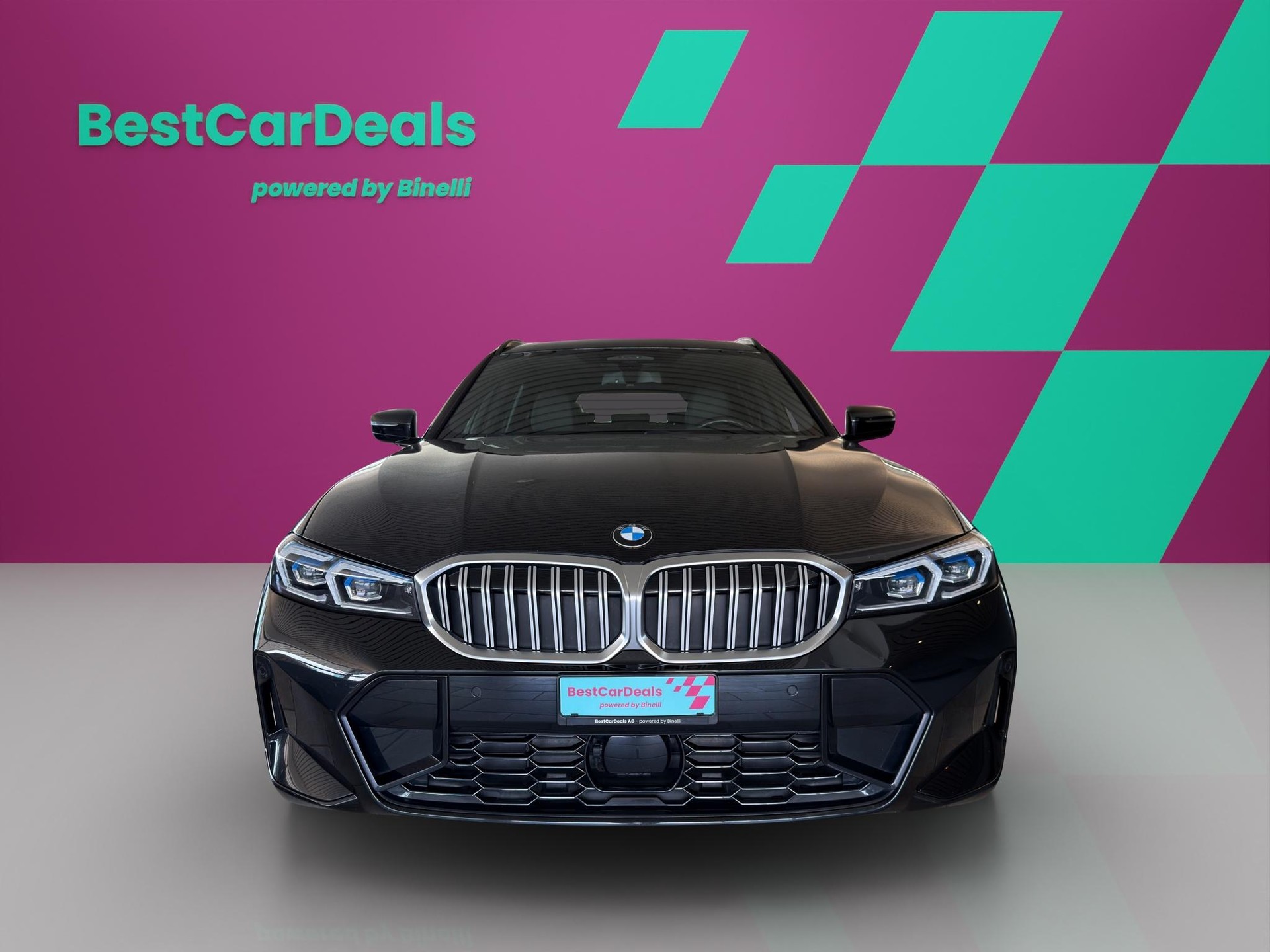 BMW 330i xDrive Touring MSport *CH-Fahrzeug**AHK**Driving Assistant Professional**BMW Neuwagenschluss Garantie**Panorama-Glasdach*-image-7