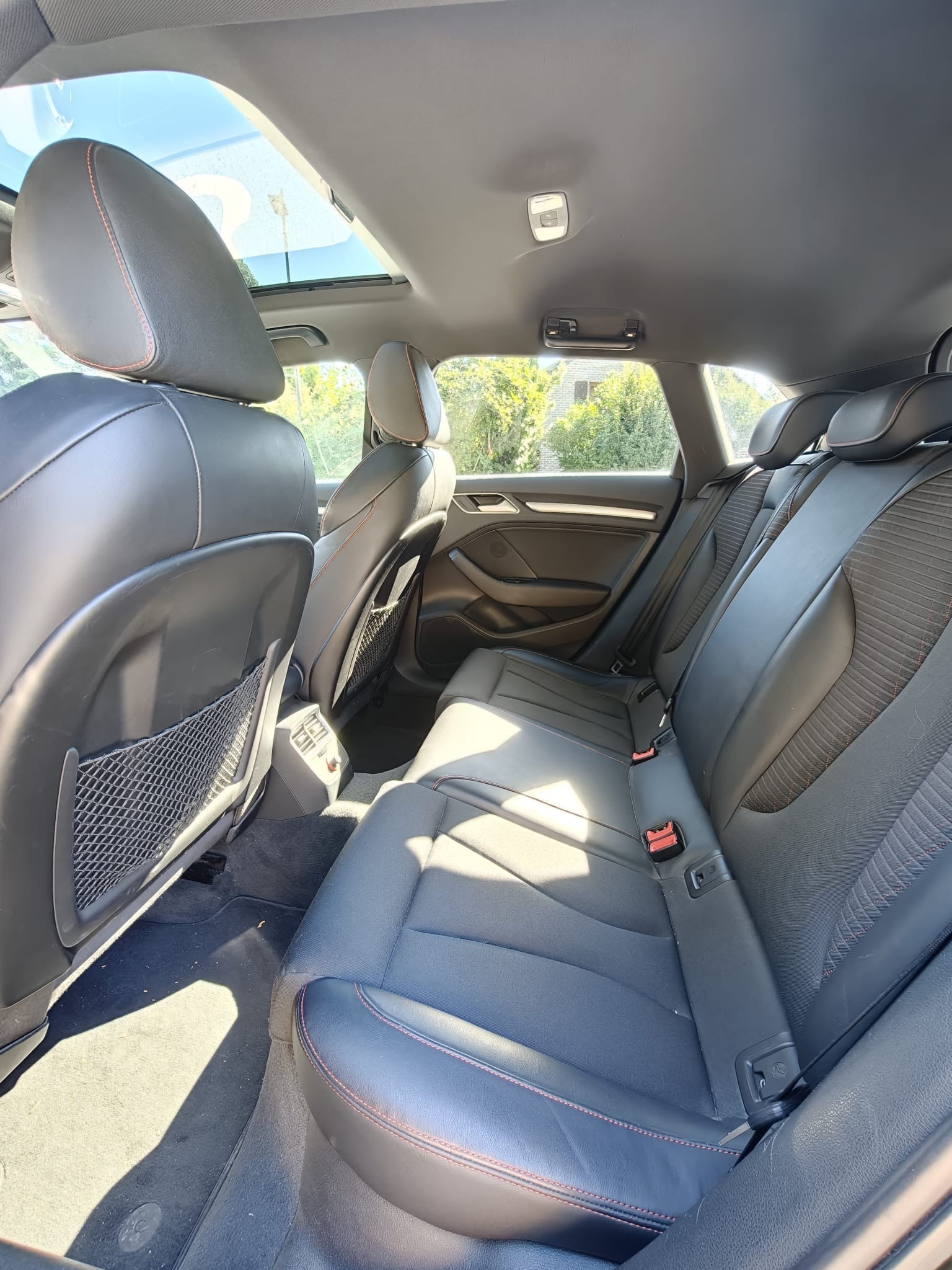 AUDI 2.0 T FSI quattro S-Tronic-image-5