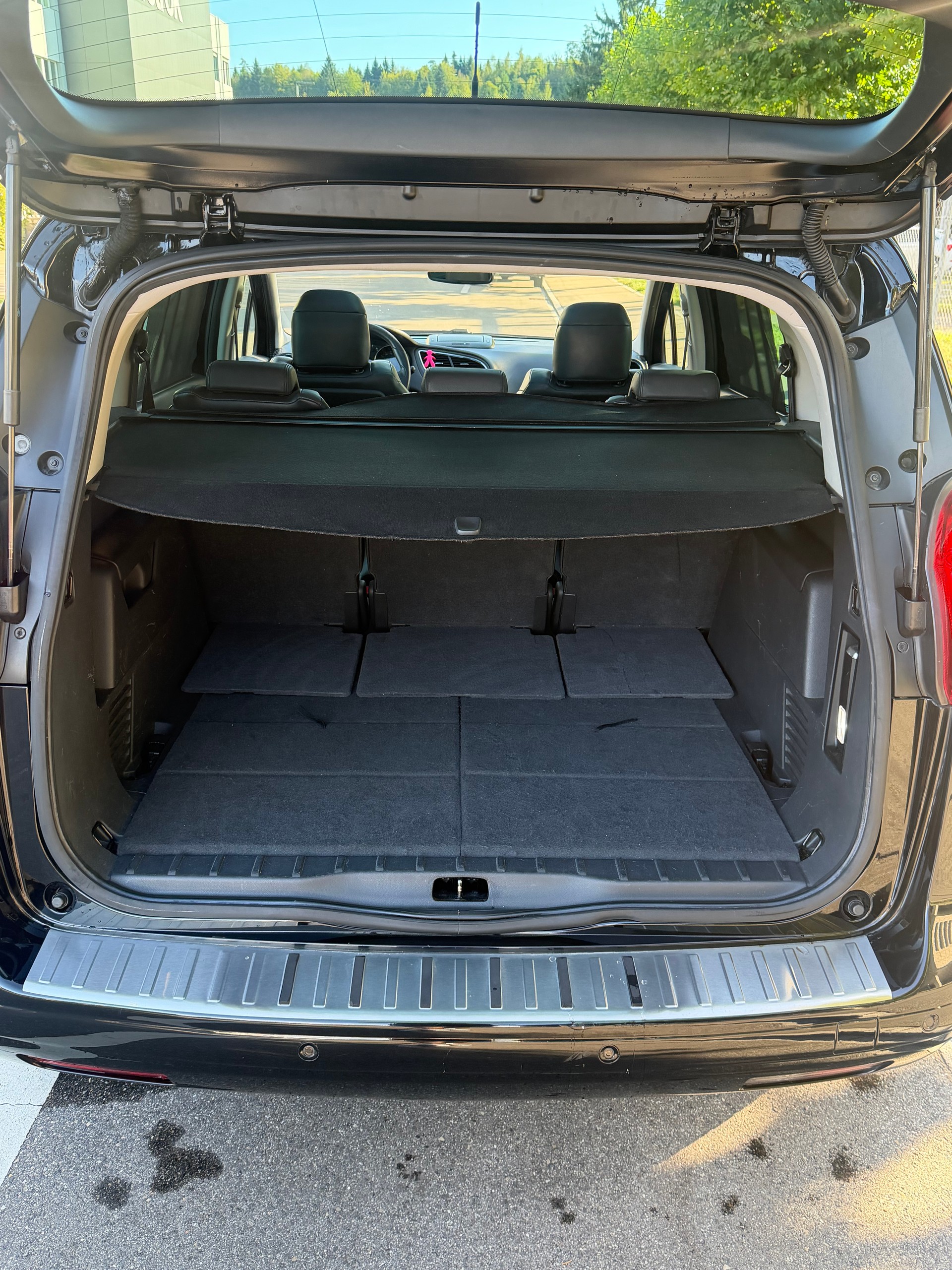 PEUGEOT 5008 1.6 16V T Sport Pack Automatic-image-4