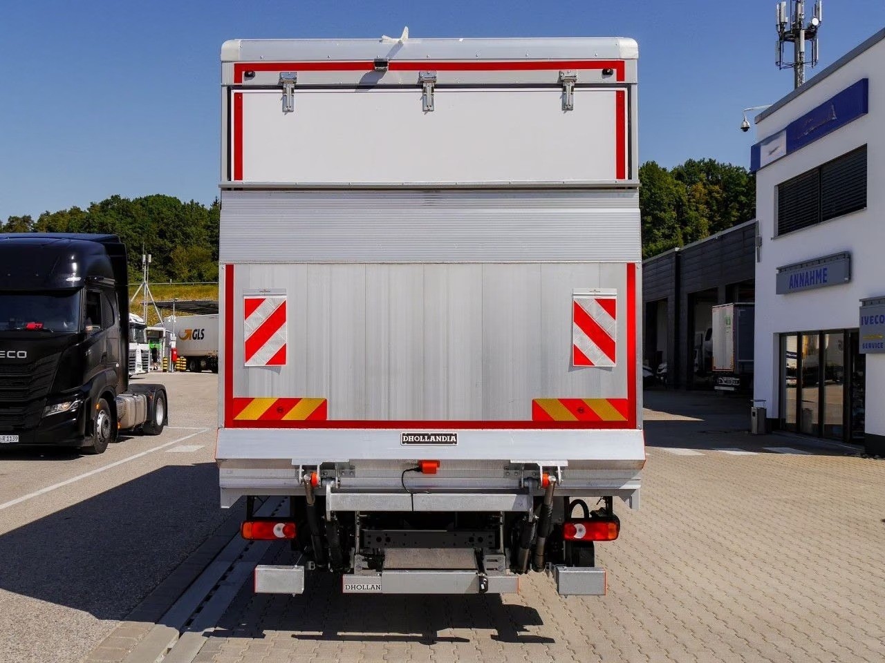 DAF XB230, 12t Koffer, LBW-image-4