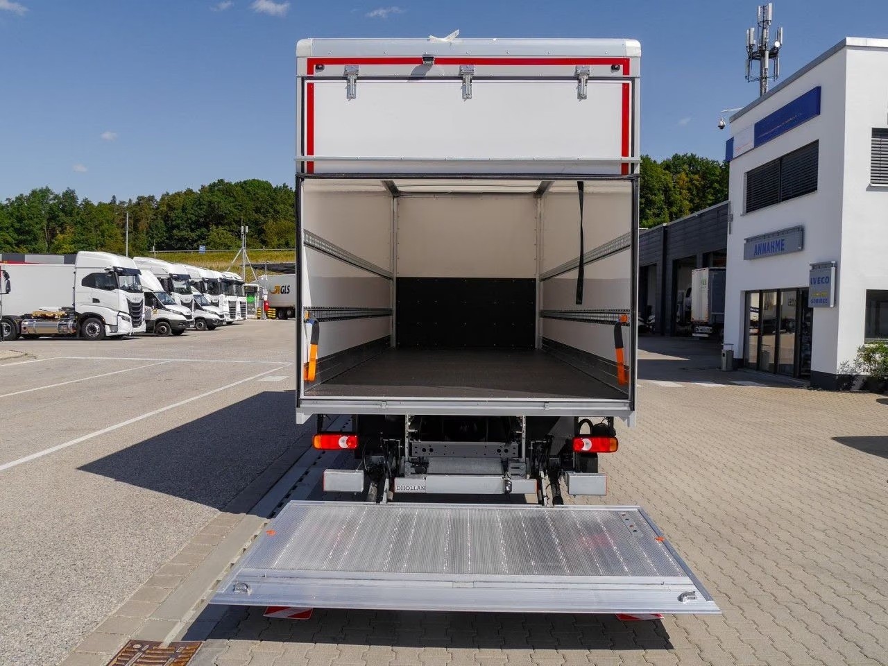 DAF XB230, 12t Koffer, LBW-image-5
