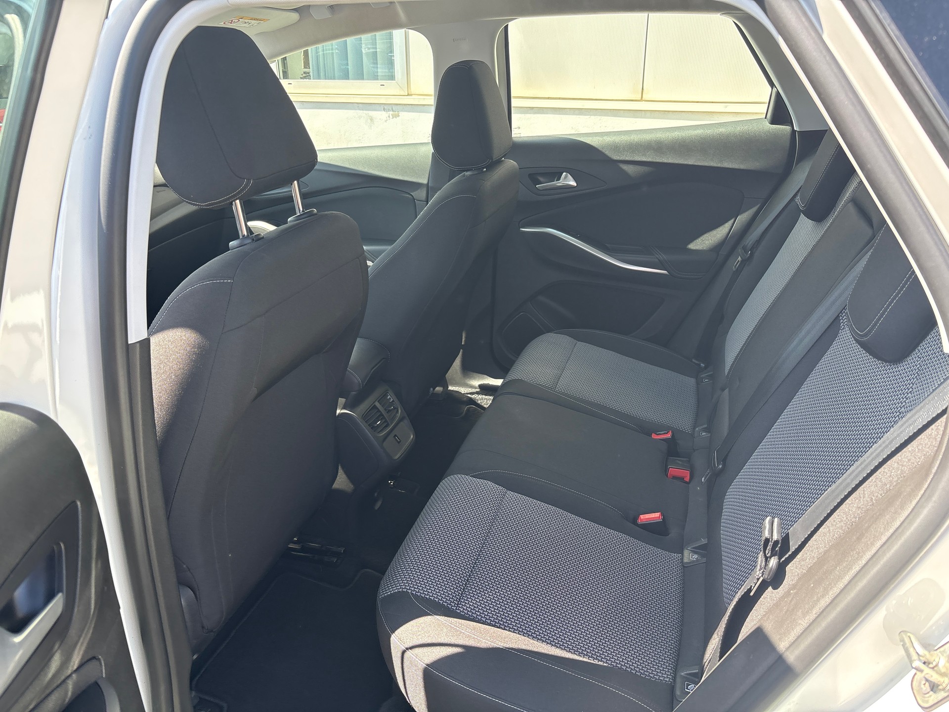 OPEL Grandland X 1.2i TP Grandland X-image-8