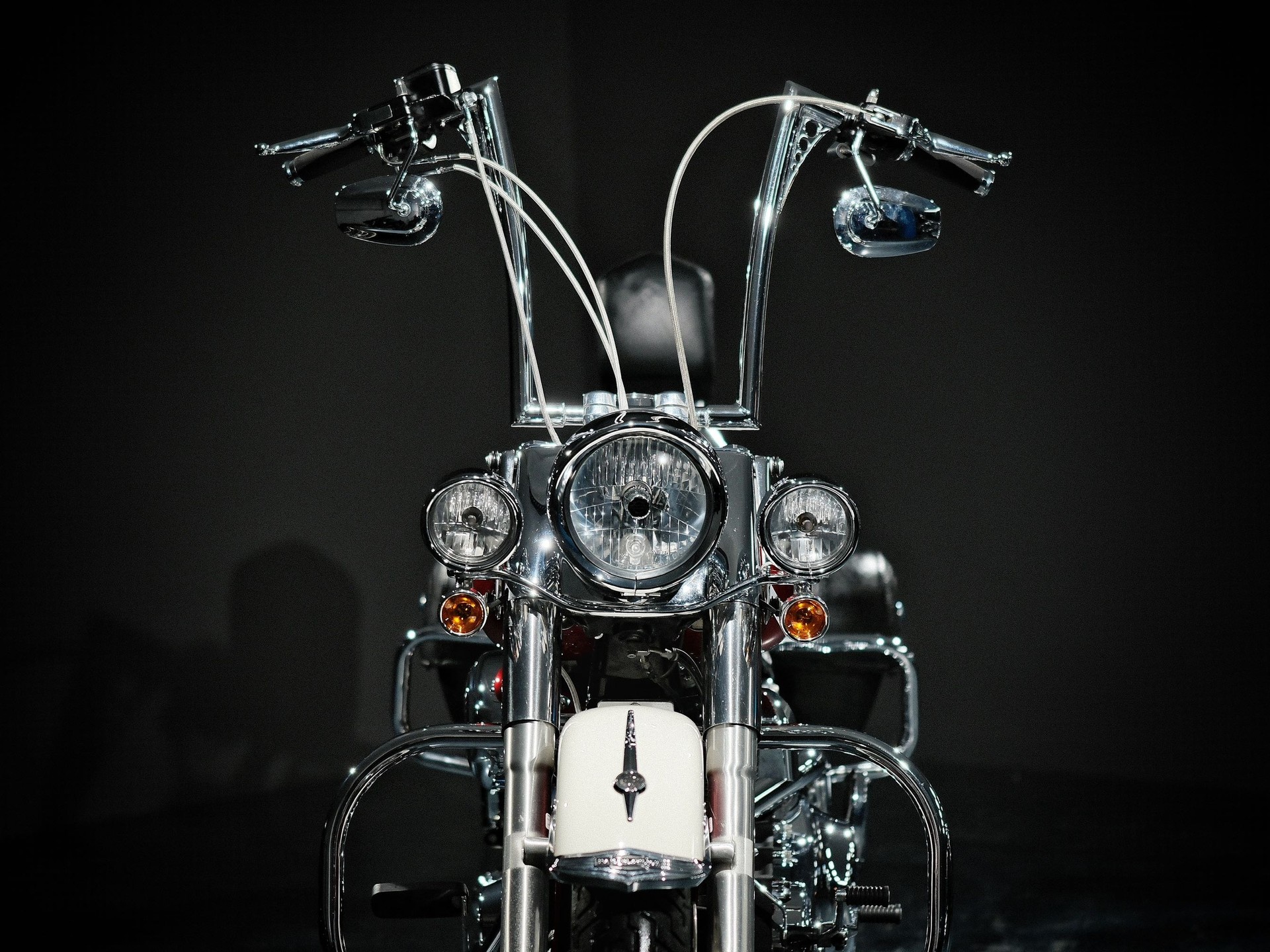 HARLEY-DAVIDSON FLSTN Softail Deluxe ABS-image-6
