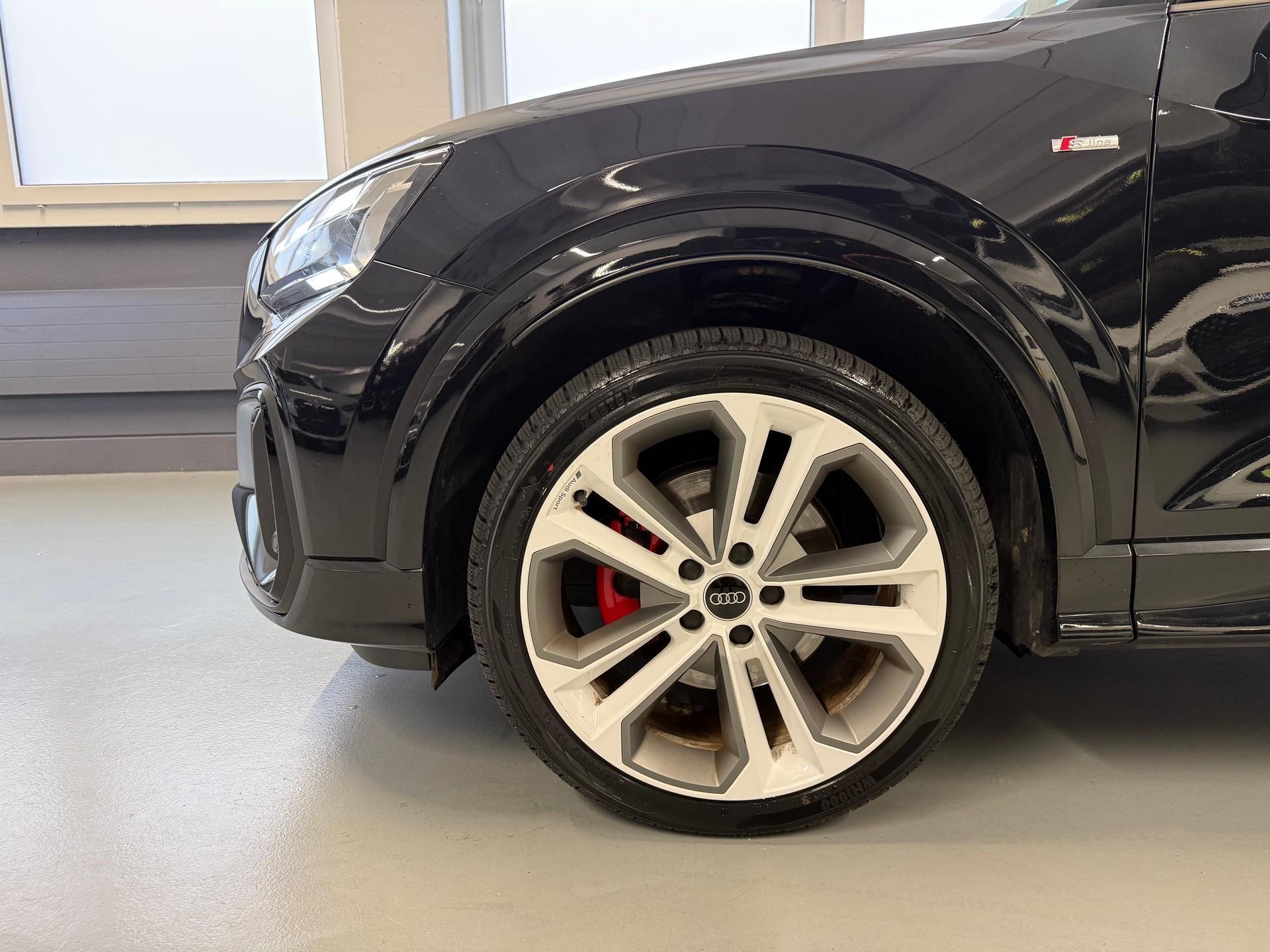 AUDI Q2 35 TFSI S line S-tronic-image-24