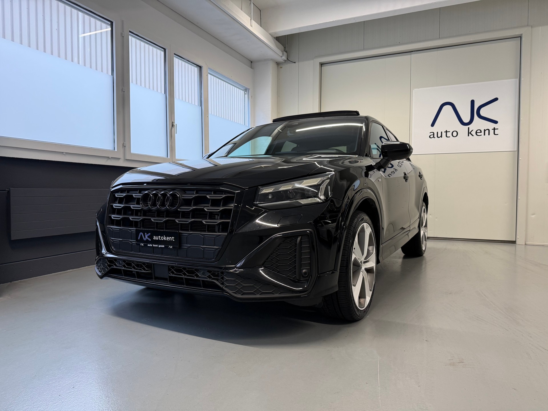 AUDI Q2 35 TFSI S line S-tronic