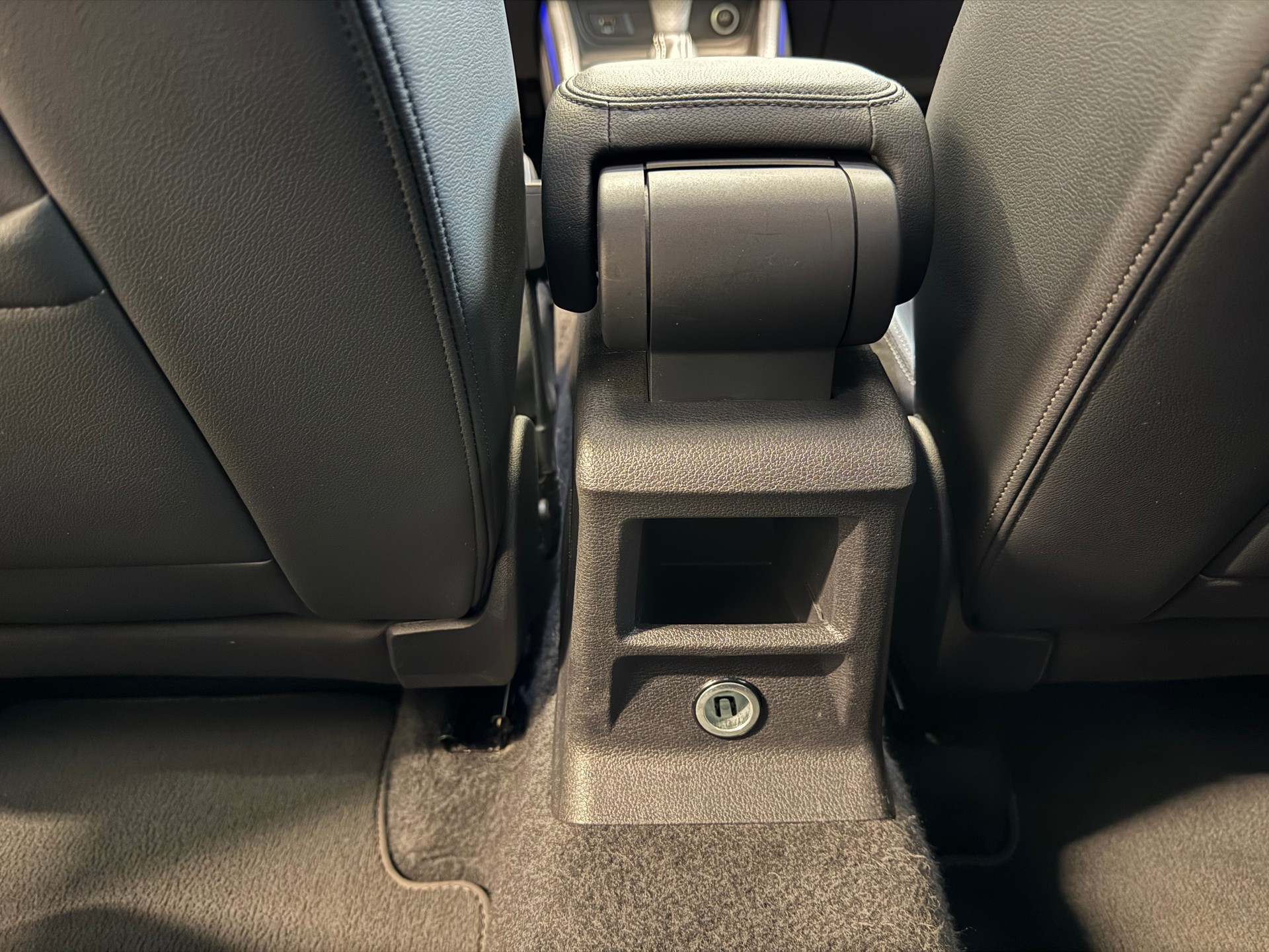 AUDI Q2 35 TFSI S line S-tronic-image-21