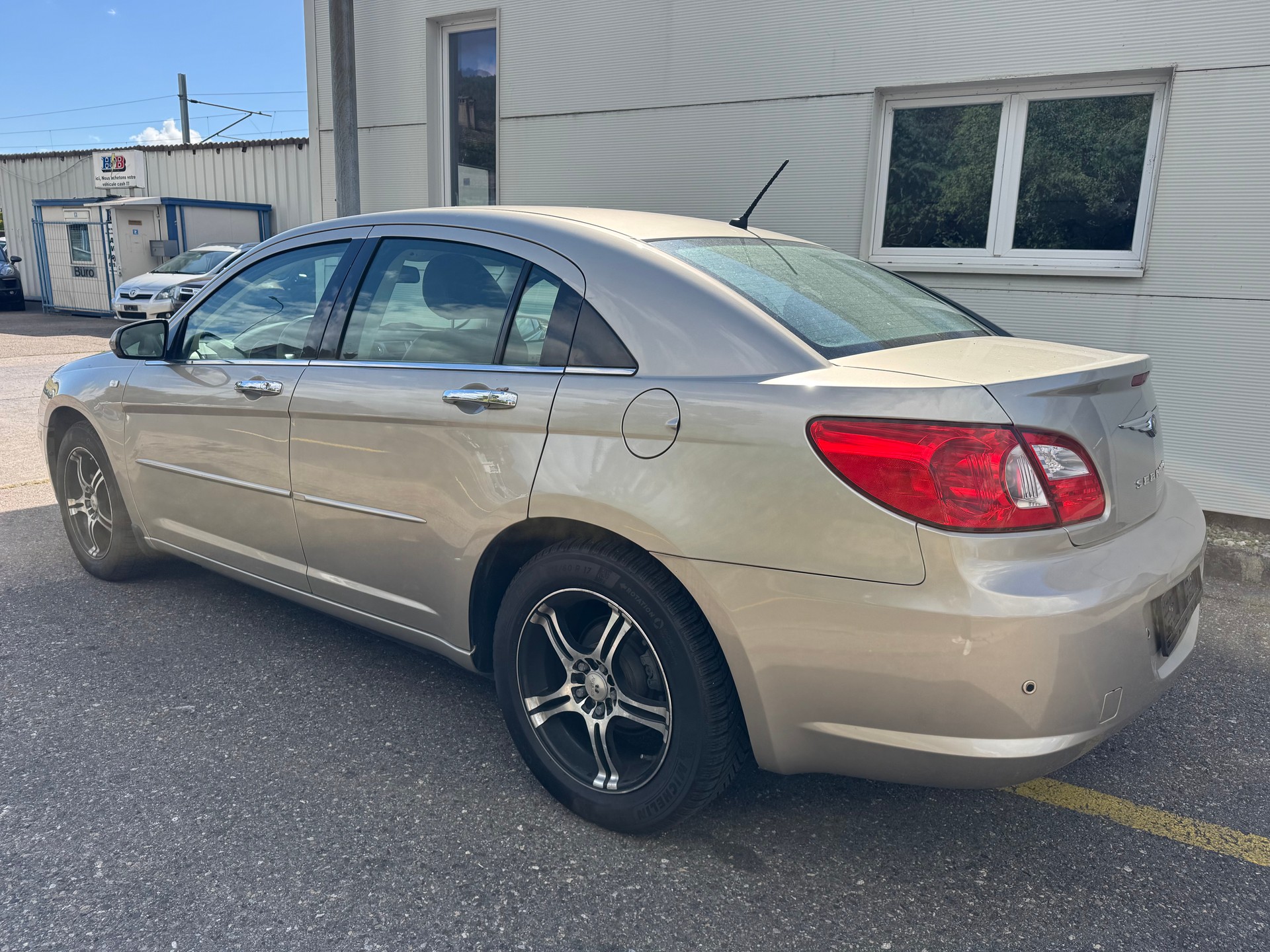CHRYSLER SEBRING-image-4