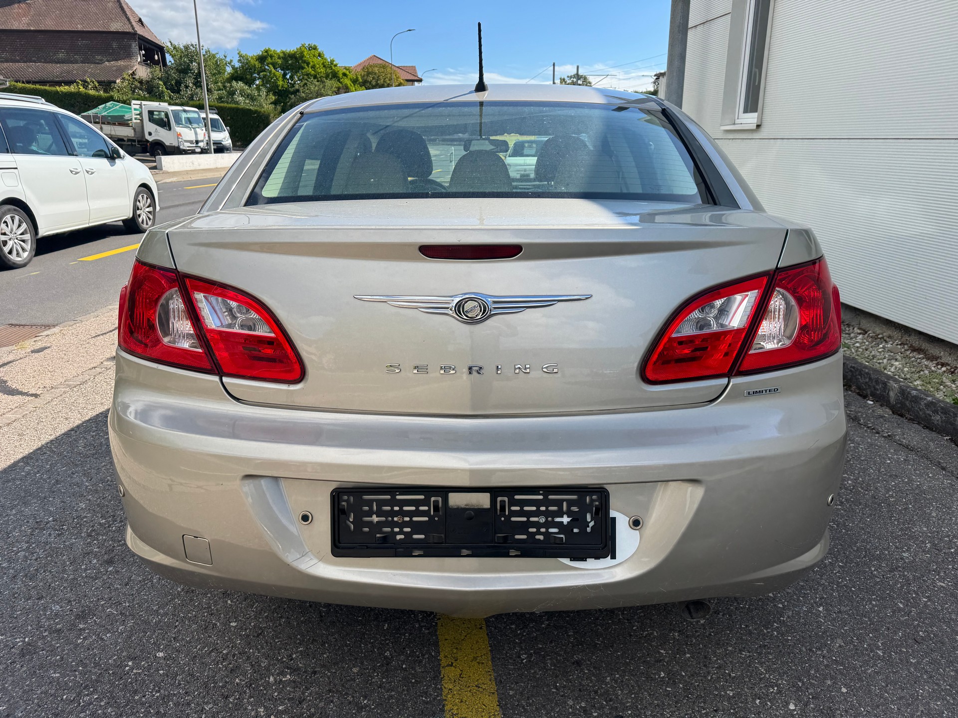 CHRYSLER SEBRING-image-2